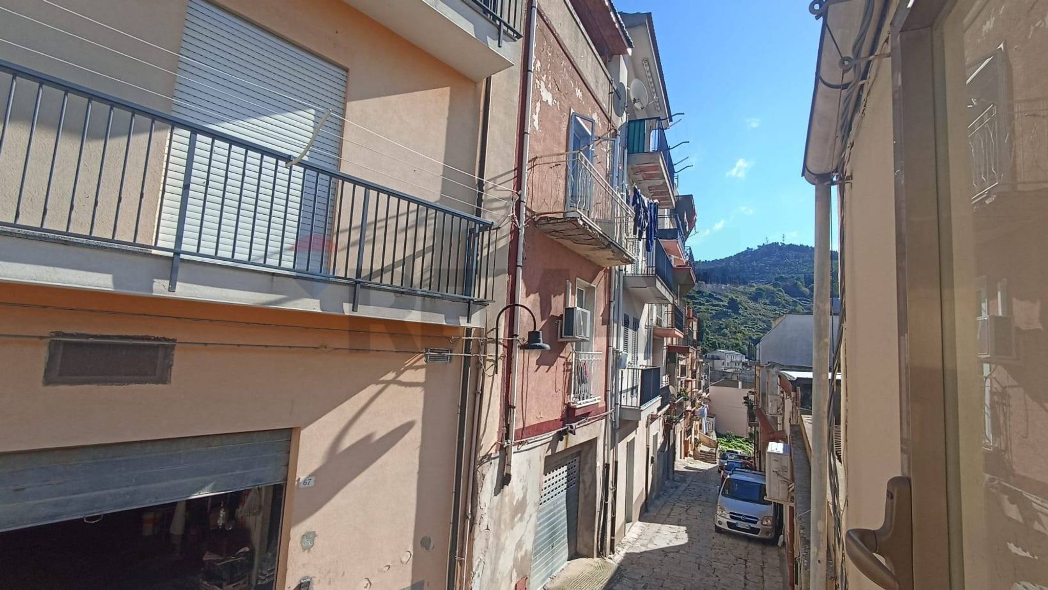 Edificio all'aperto