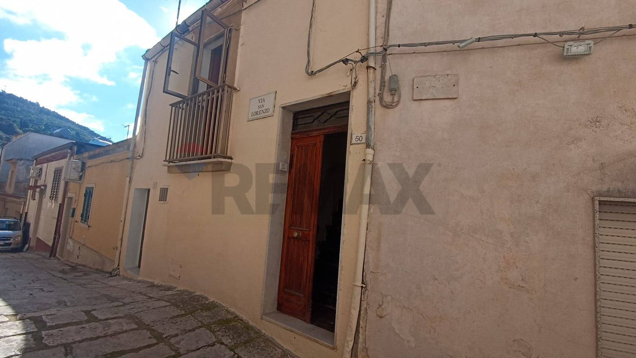 Edificio all'aperto