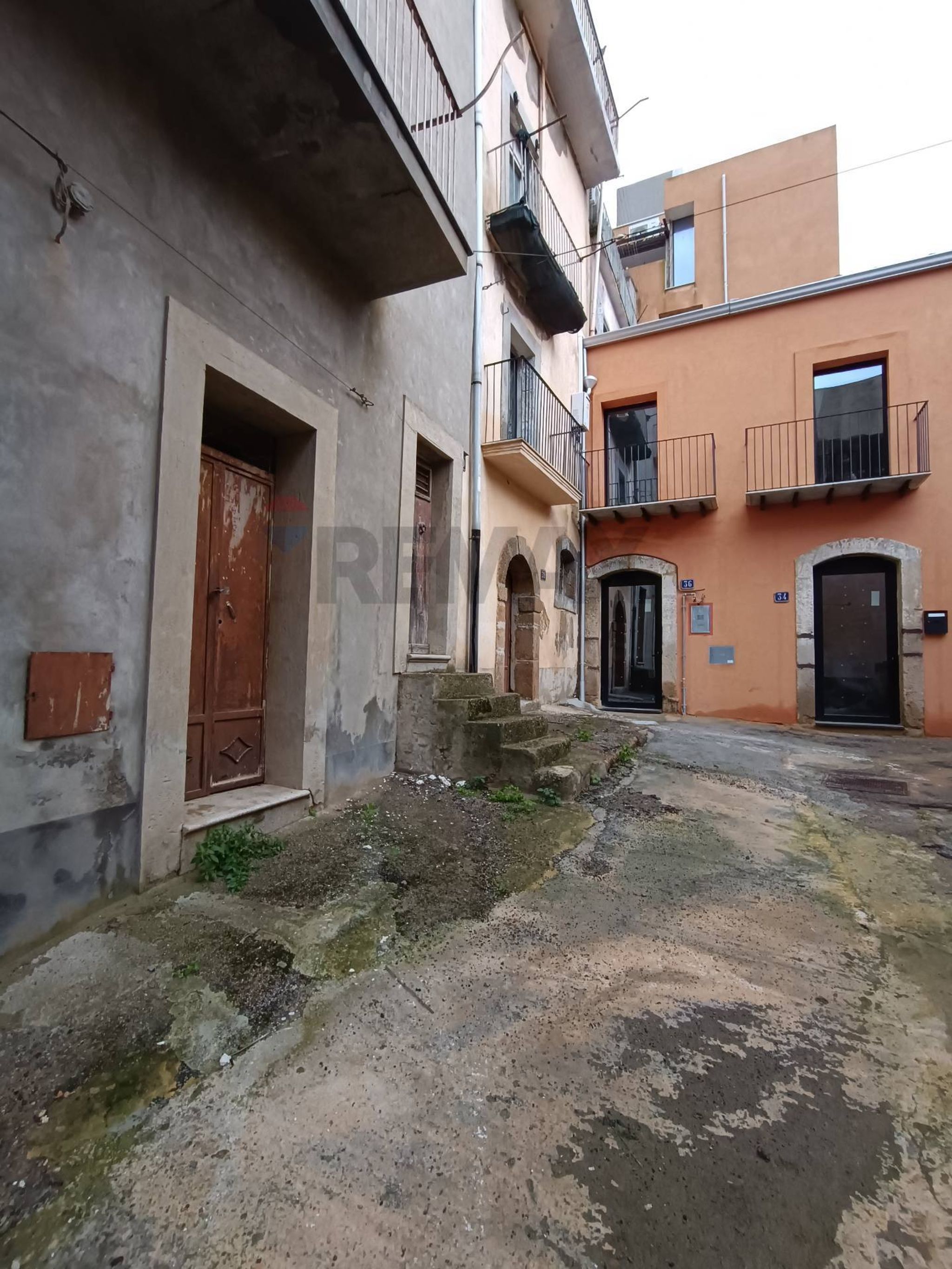 Immobile a Caltagirone