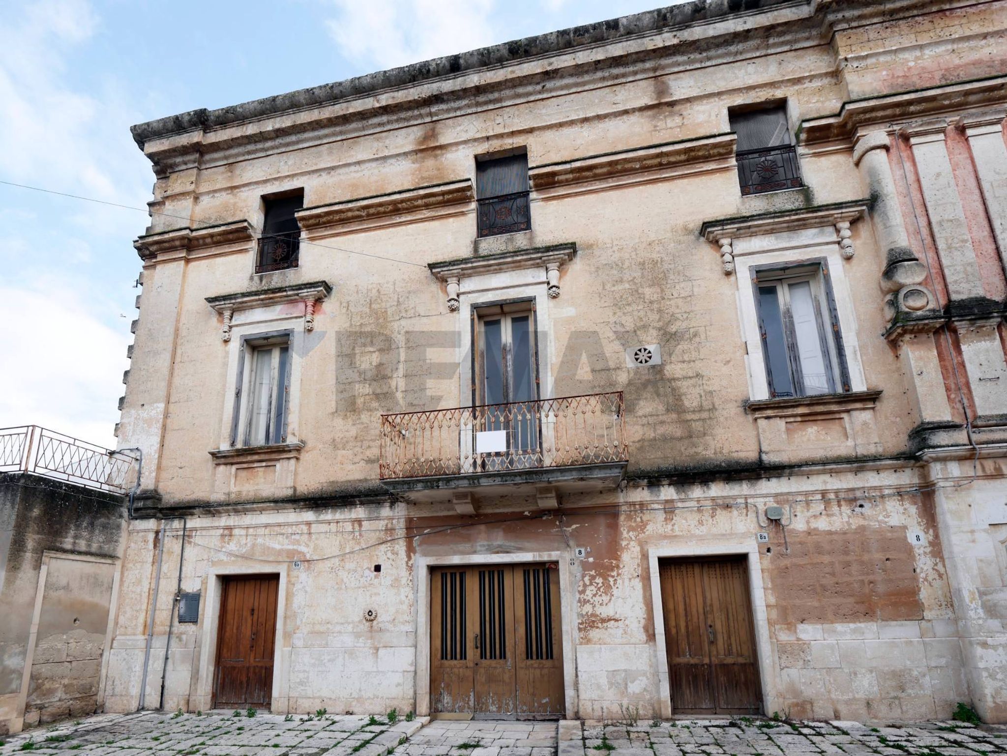 Edificio all'aperto