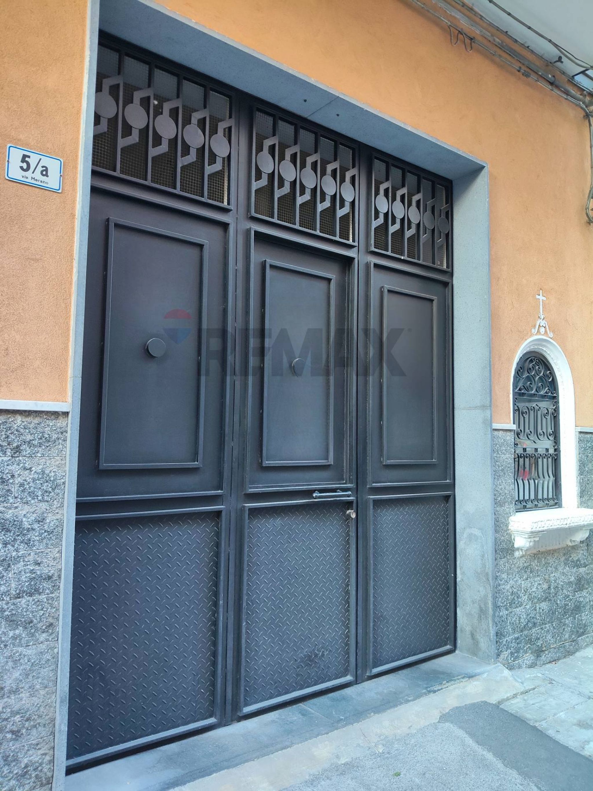 Edificio all'aperto