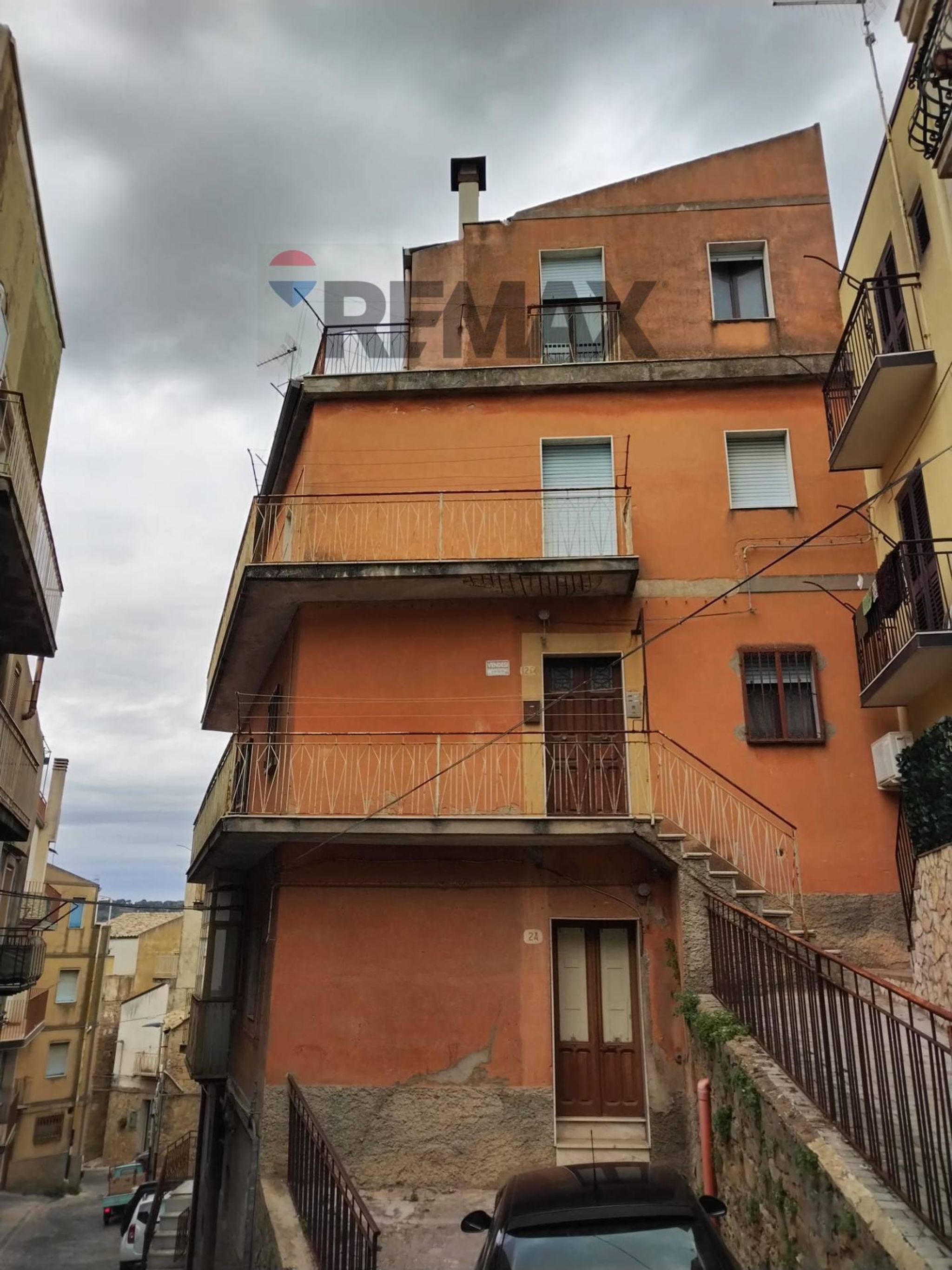 Edificio all'aperto