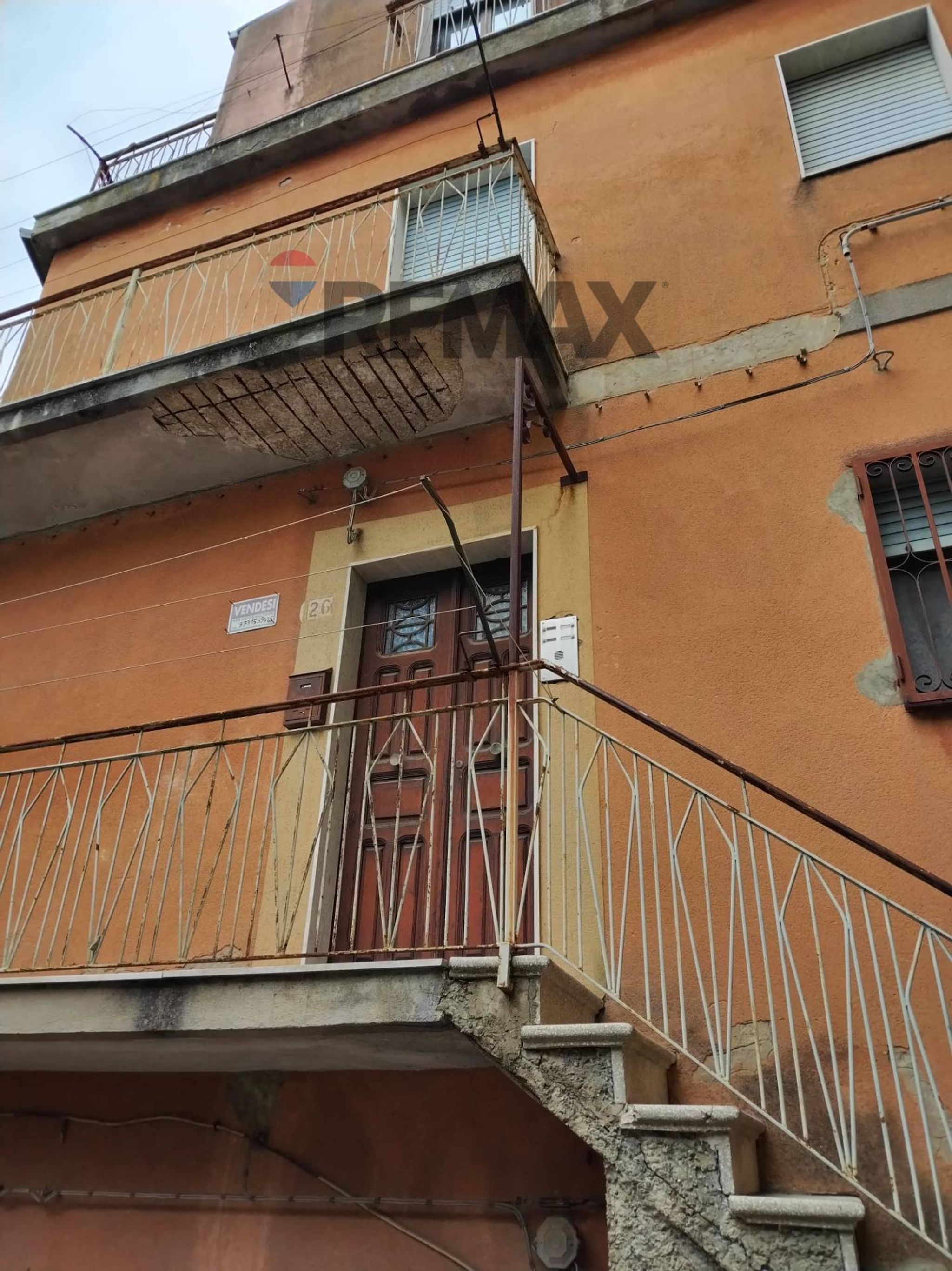 Edificio all'aperto