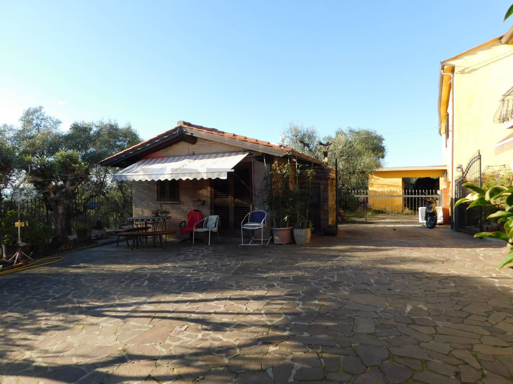 Casa all'aperto