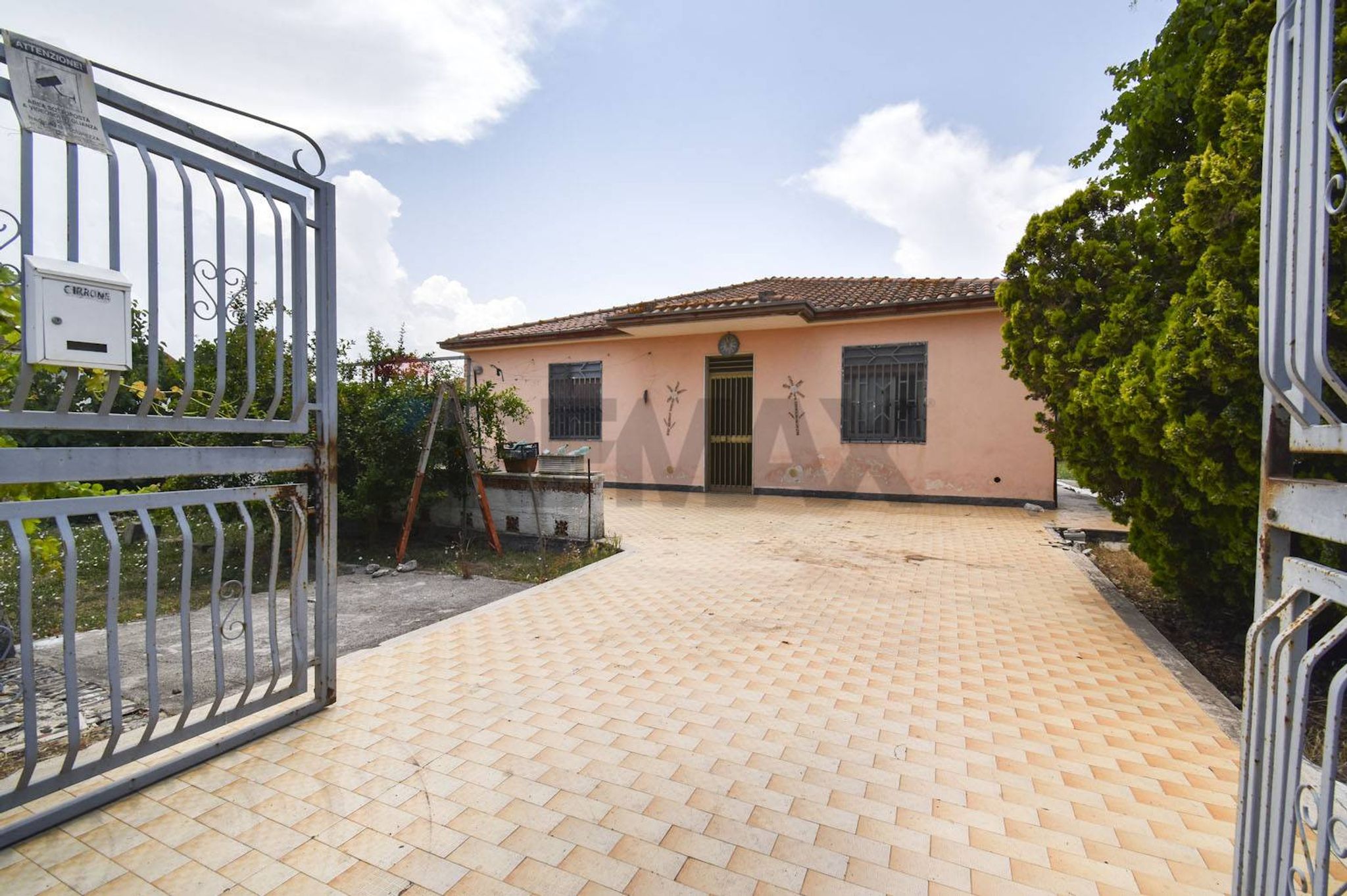 Casa all'aperto