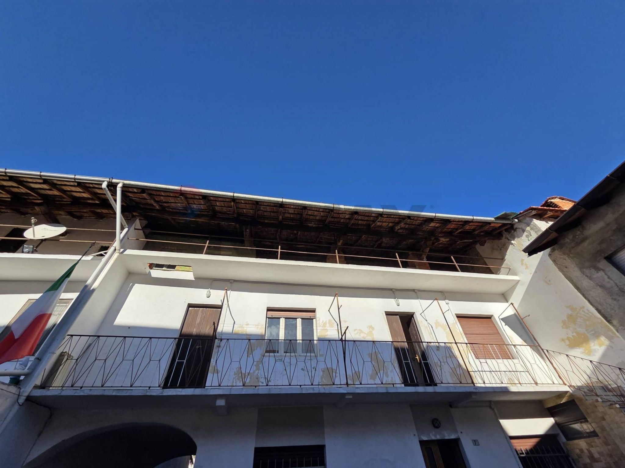 Edificio all'aperto