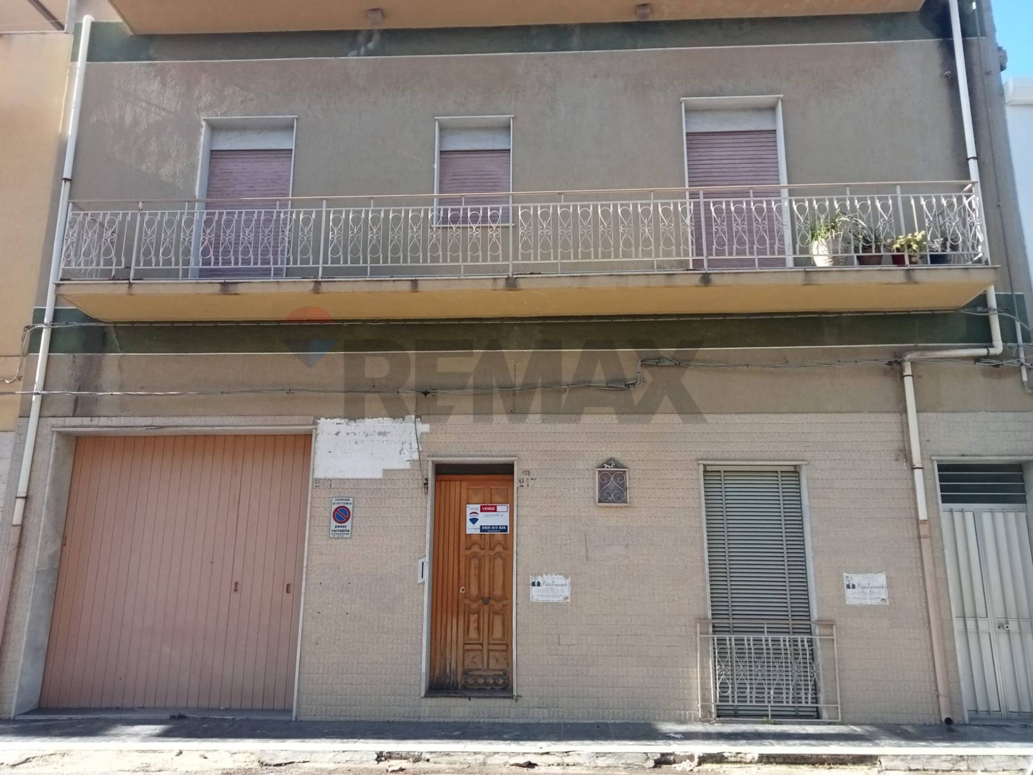 Edificio all'aperto