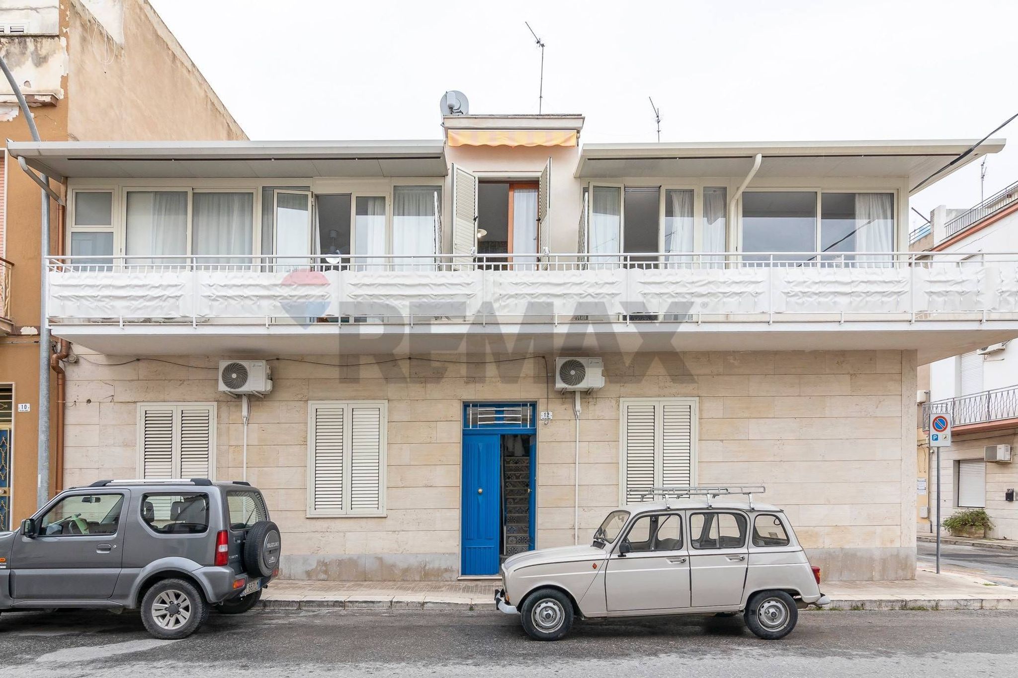 Edificio all'aperto