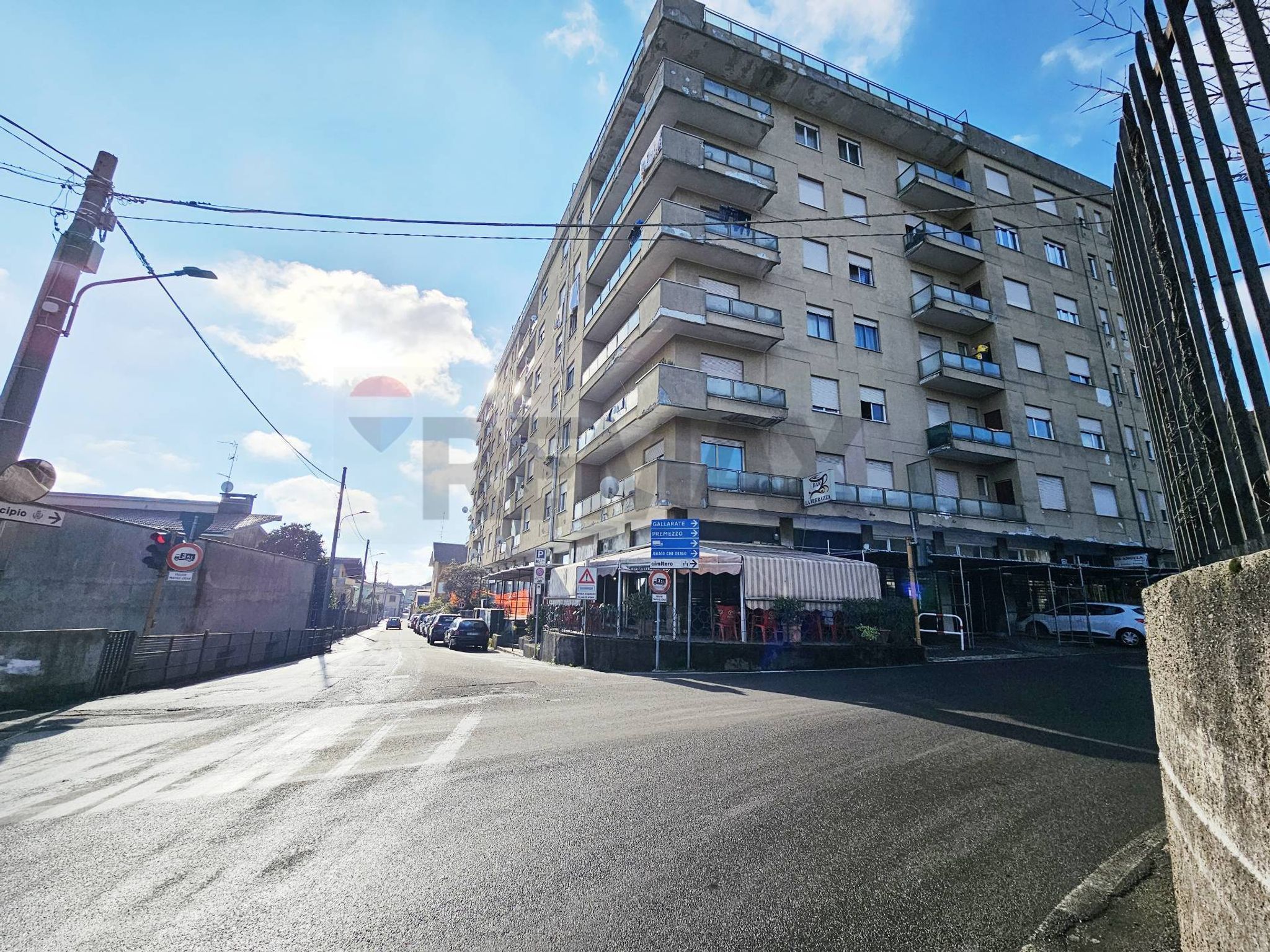Edificio all'aperto