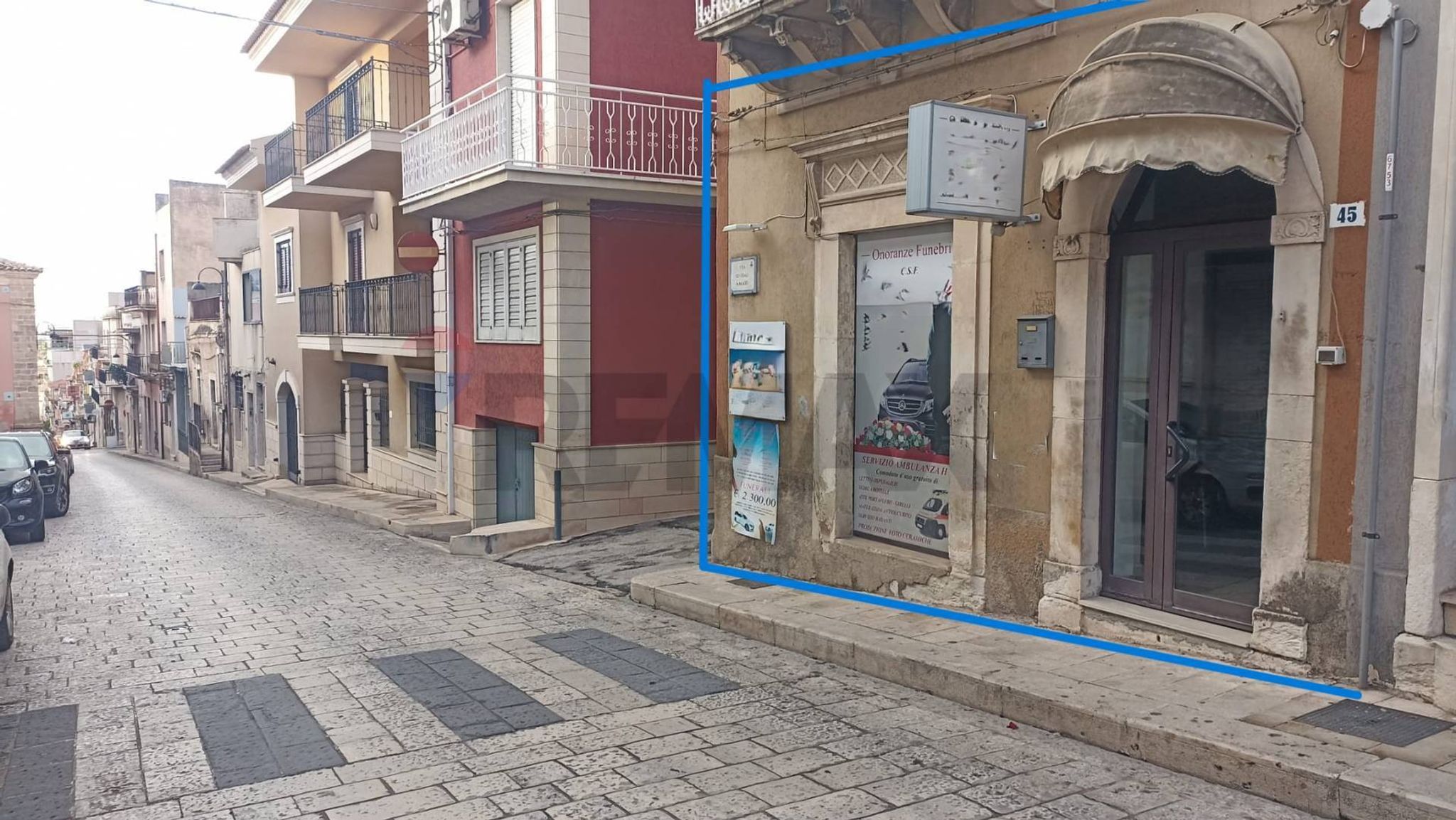 Edificio all'aperto