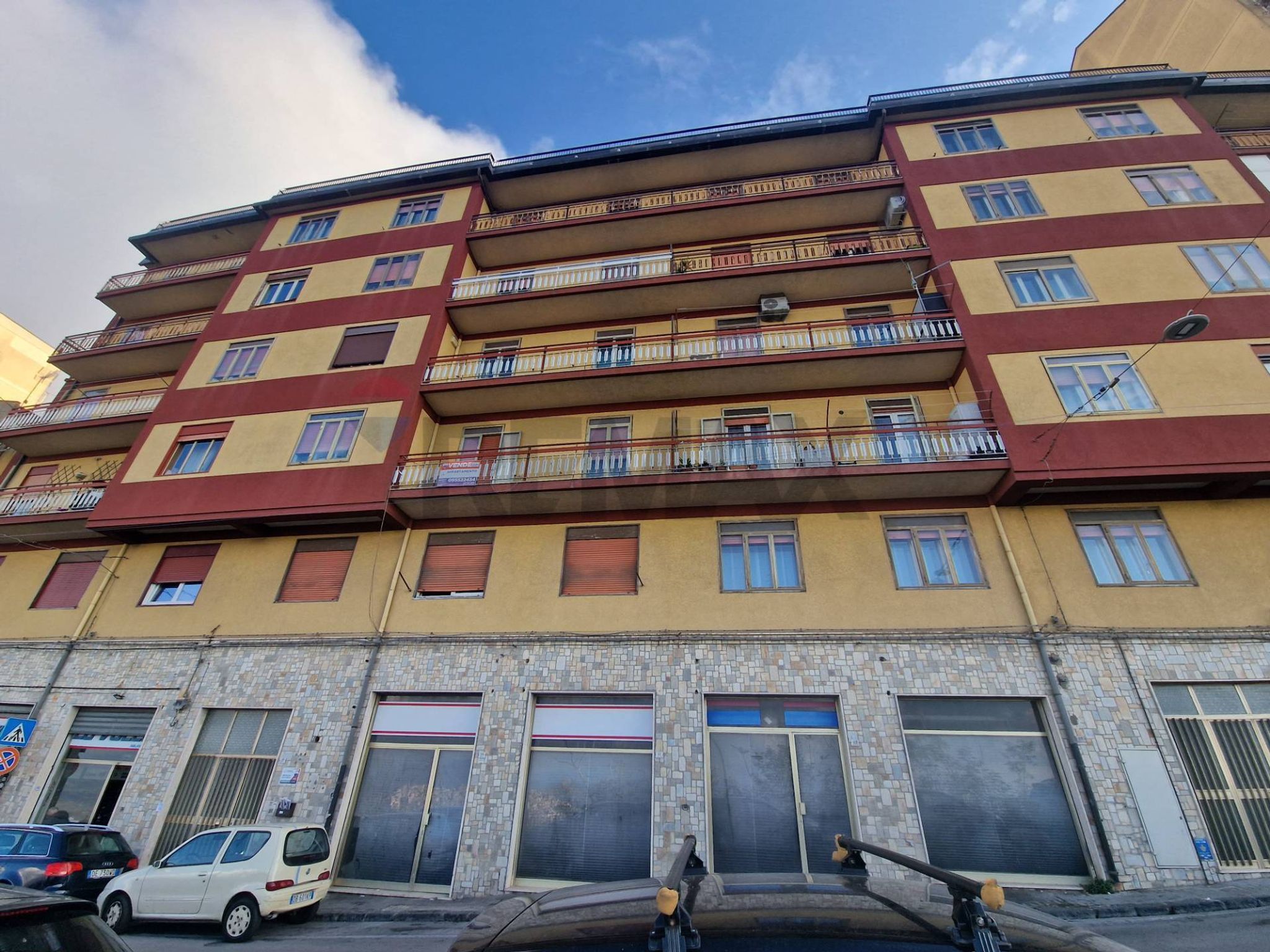 Edificio all'aperto