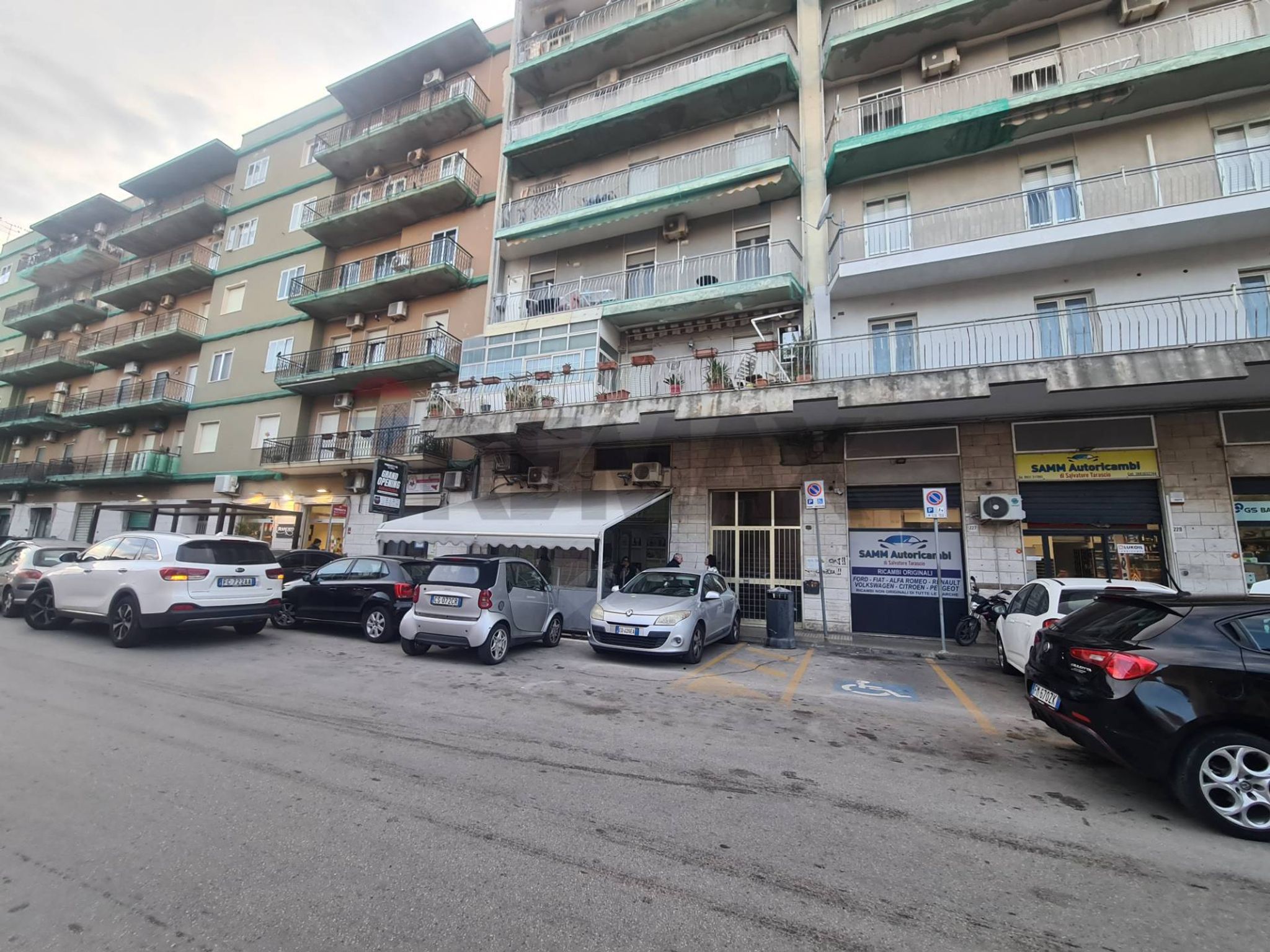 Edificio all'aperto