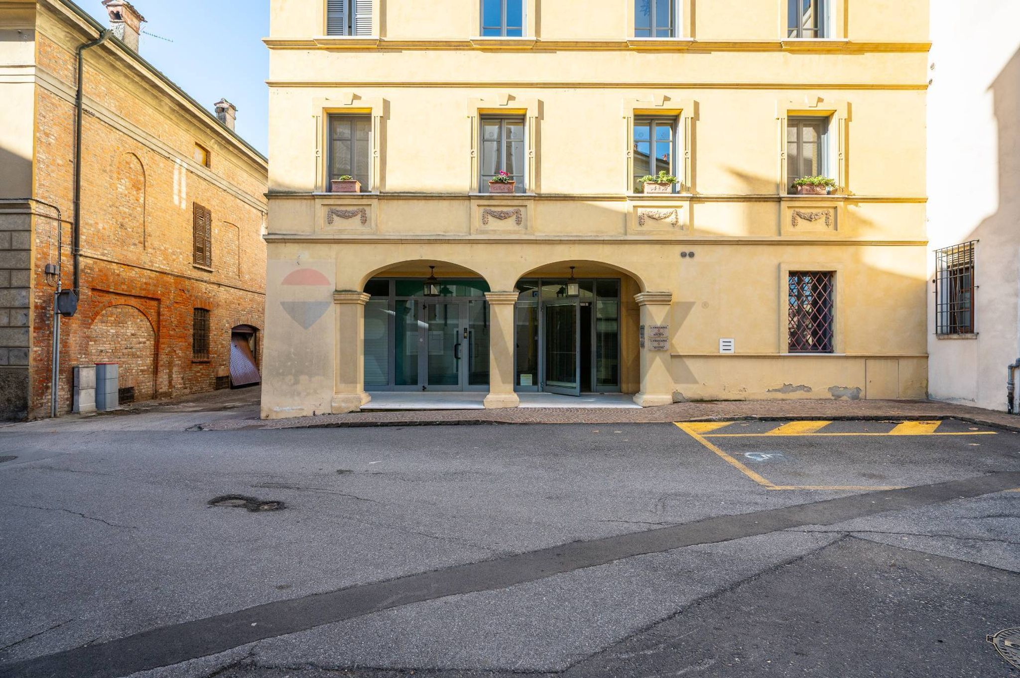 Edificio all'aperto