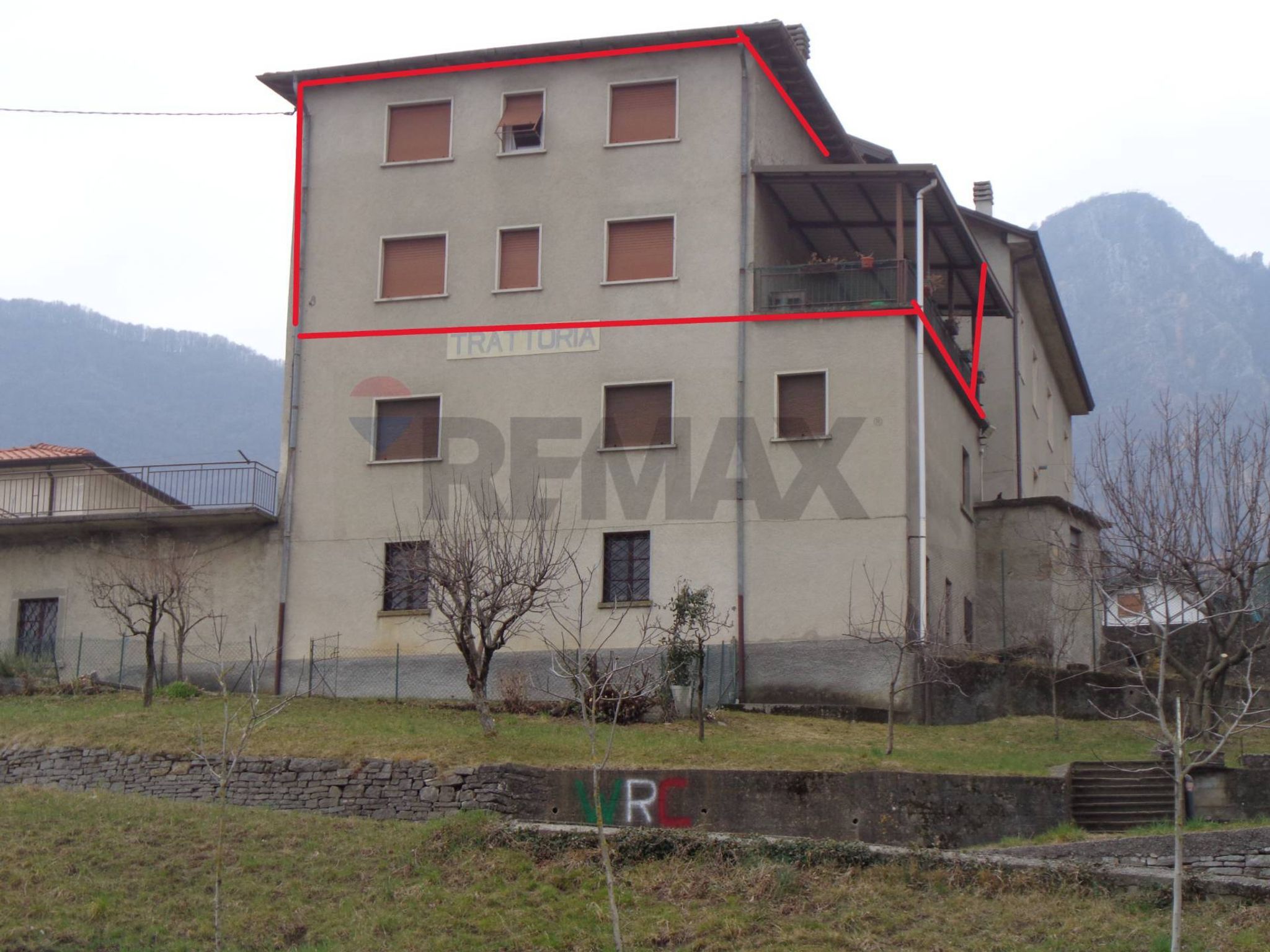 Edificio all'aperto