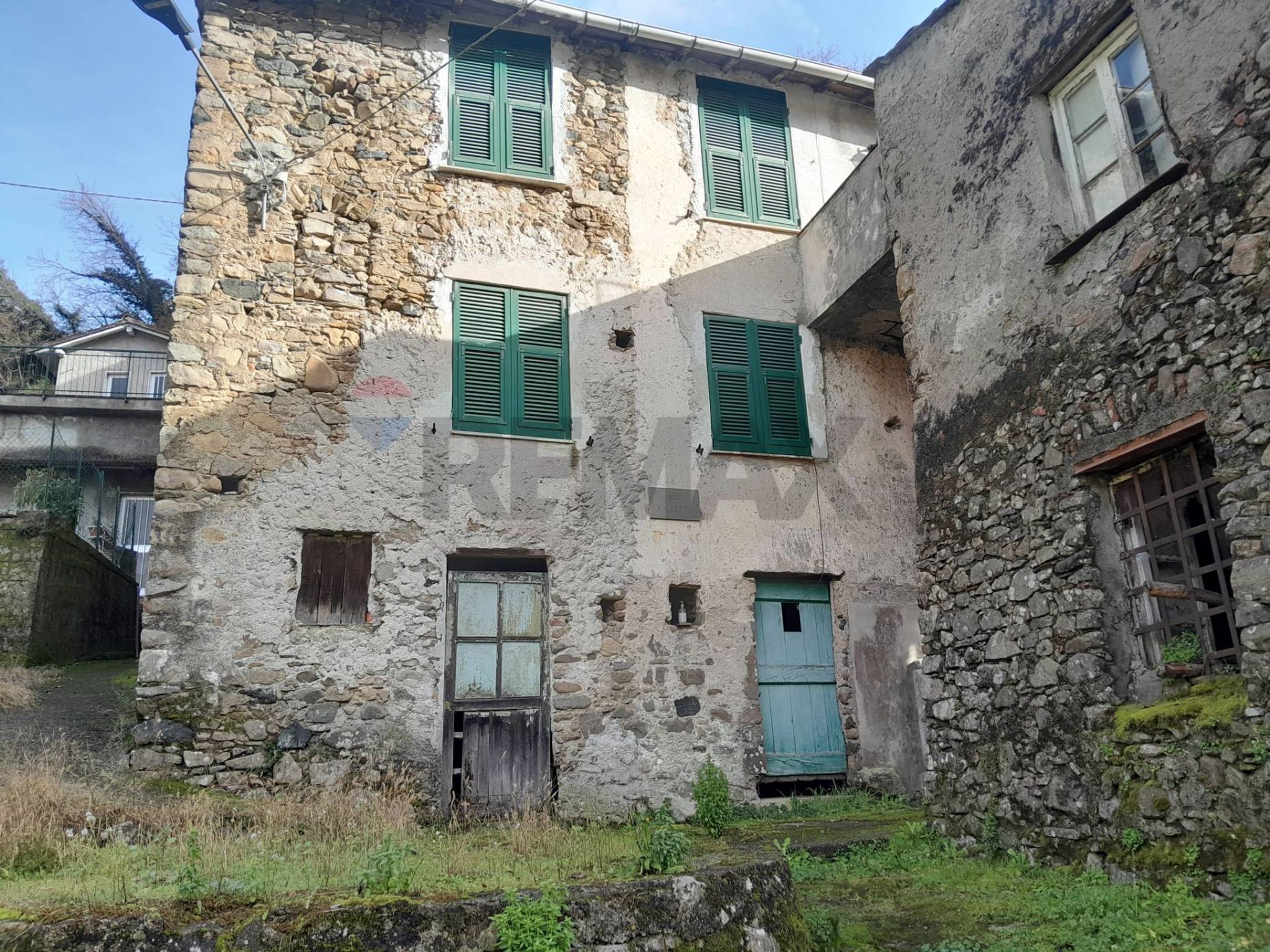 Property in Borghetto di Vara