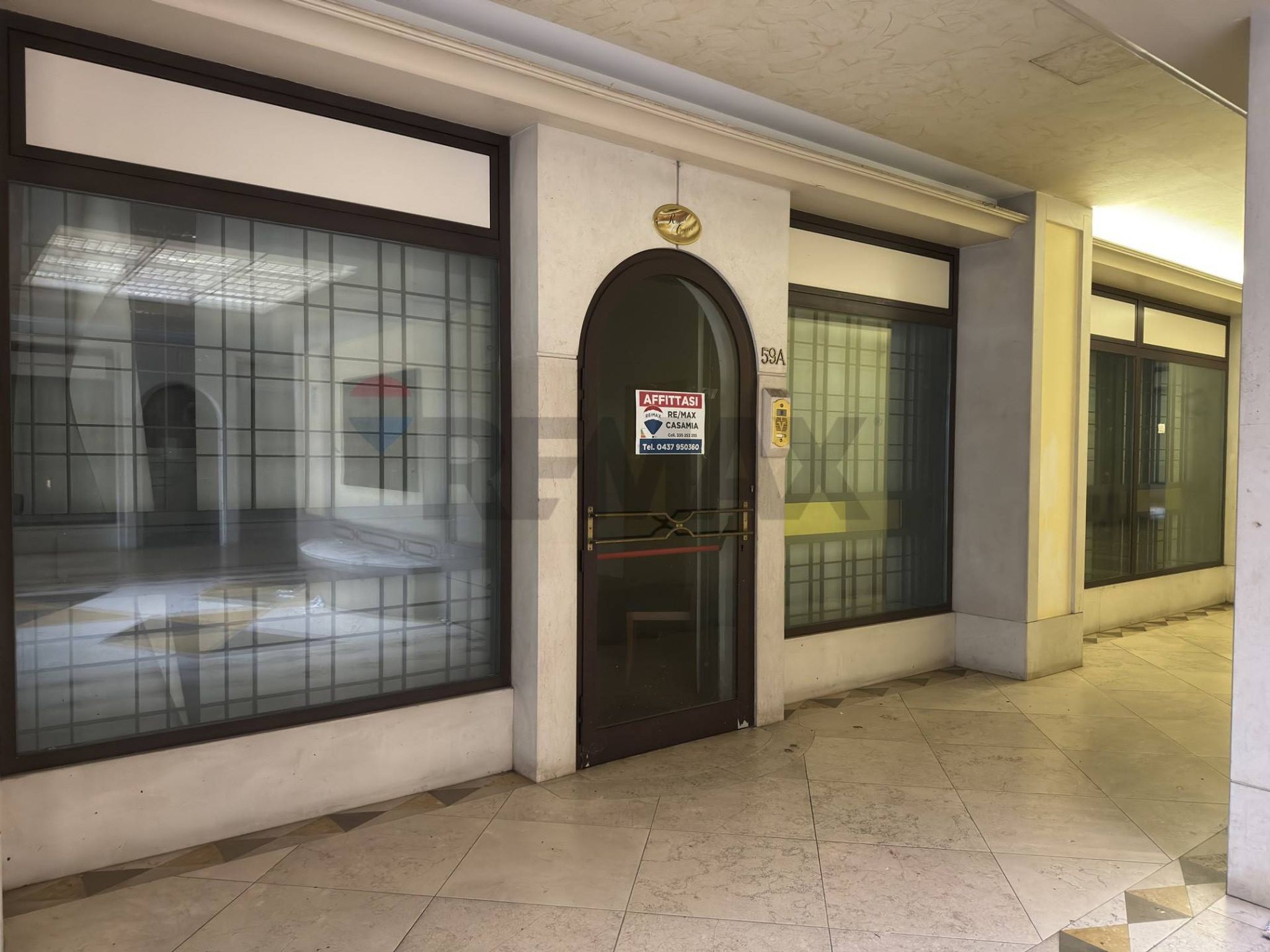 Edificio all'aperto