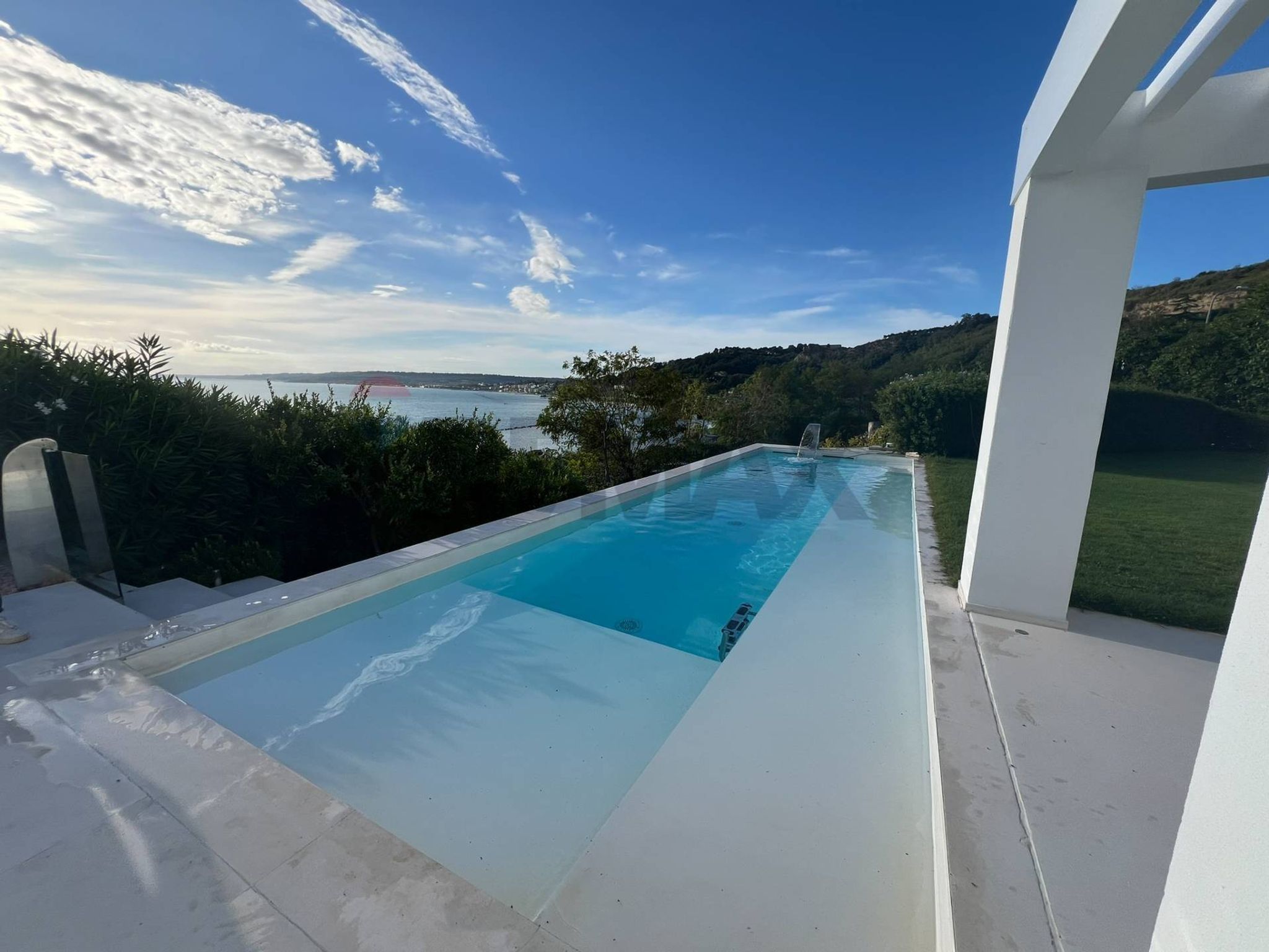 Property in Rocca San Giovanni