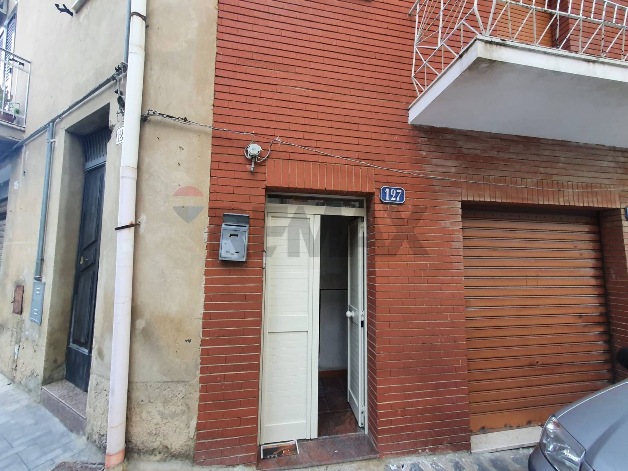 Edificio all'aperto