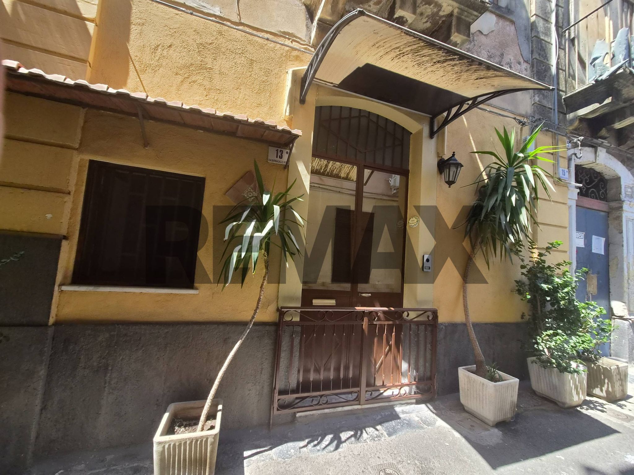 Edificio all'aperto