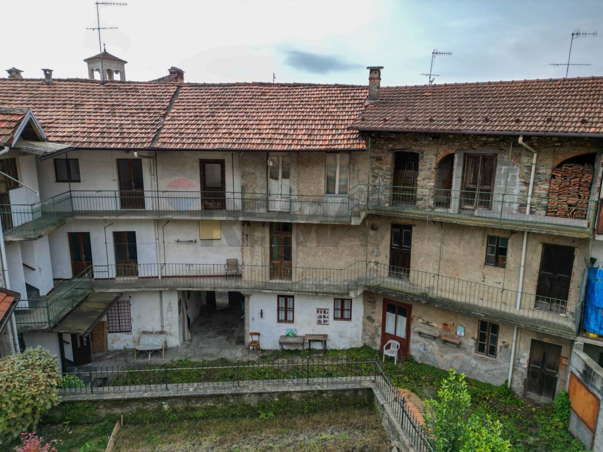 Edificio all'aperto