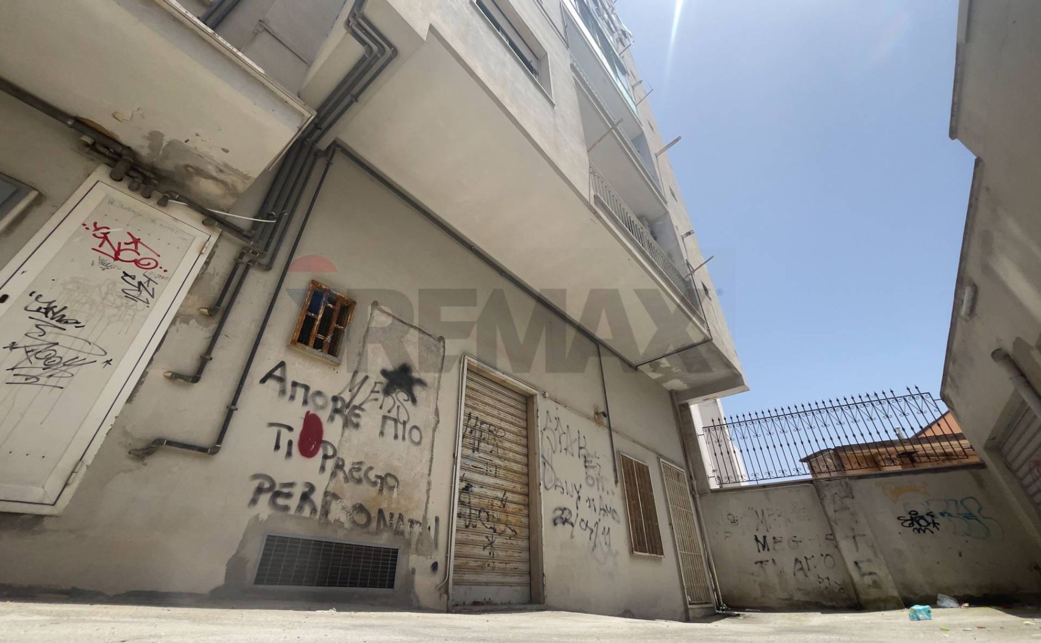 Edificio all'aperto