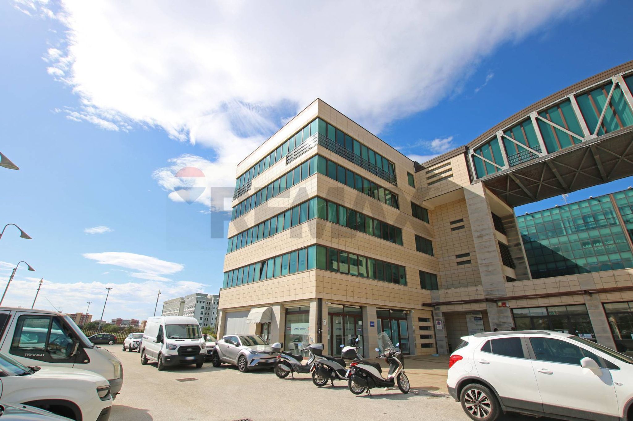 Edificio all'aperto
