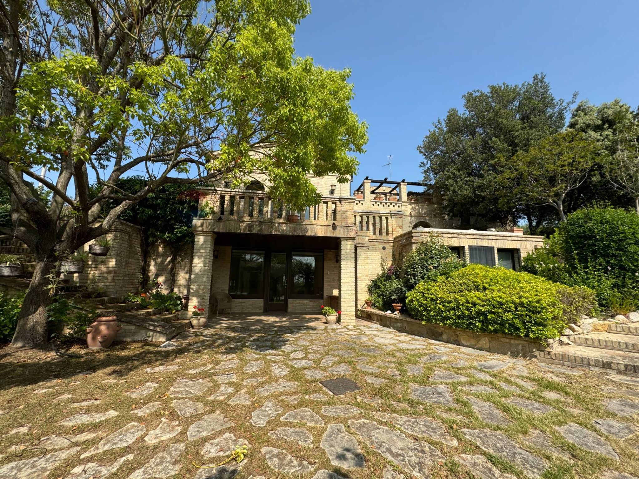 Casa all'aperto
