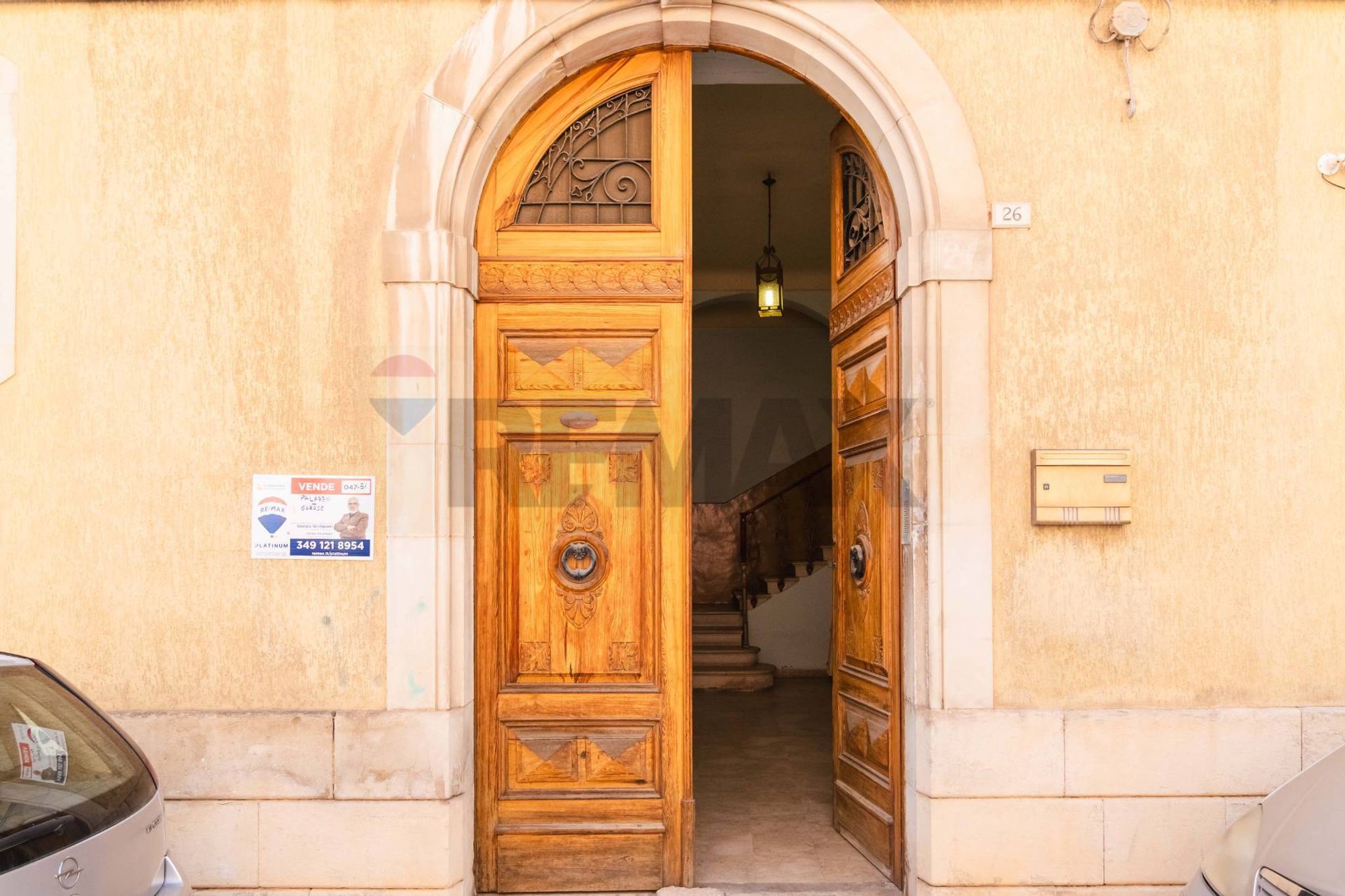 Edificio all'aperto