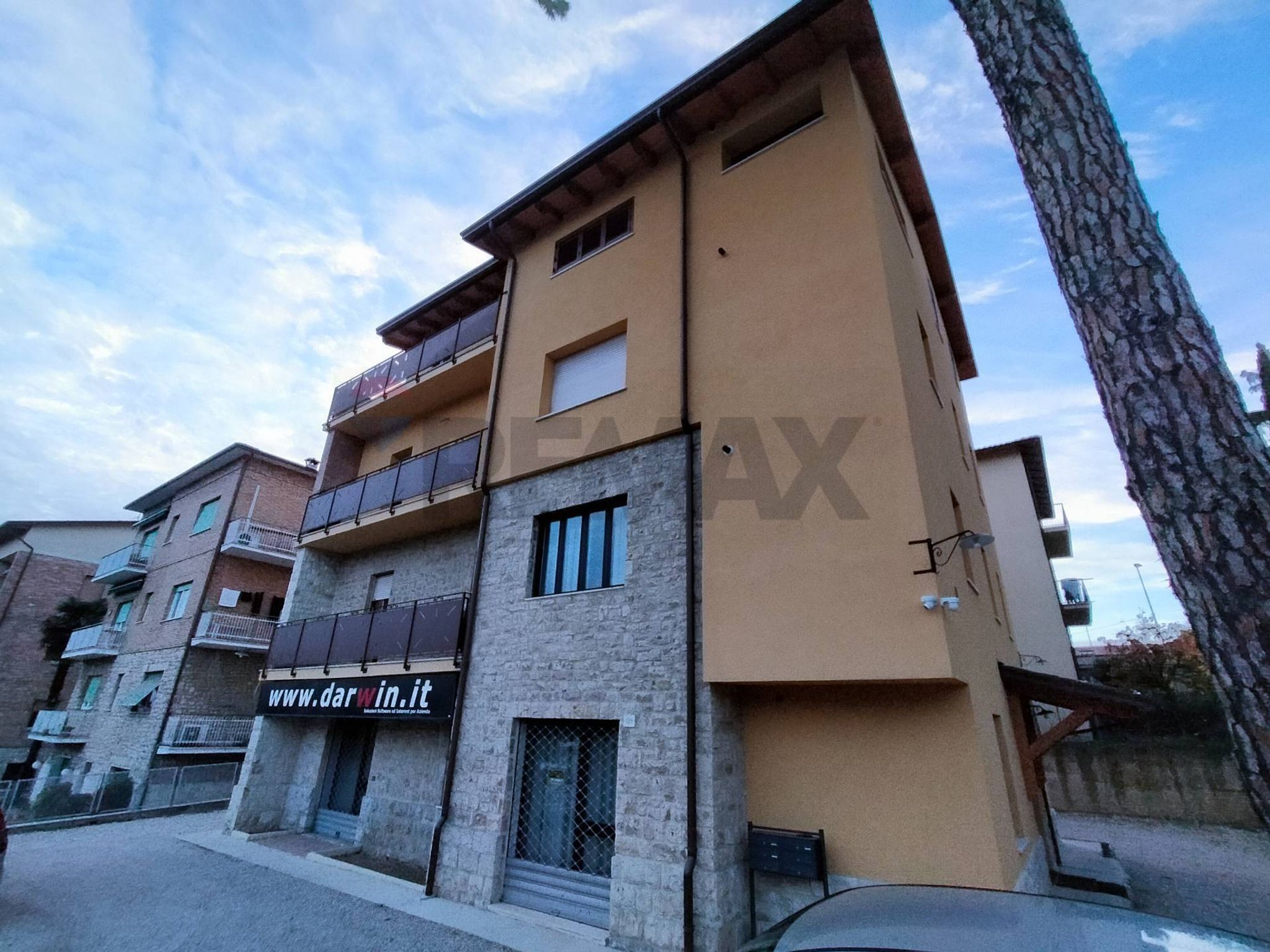 Edificio all'aperto