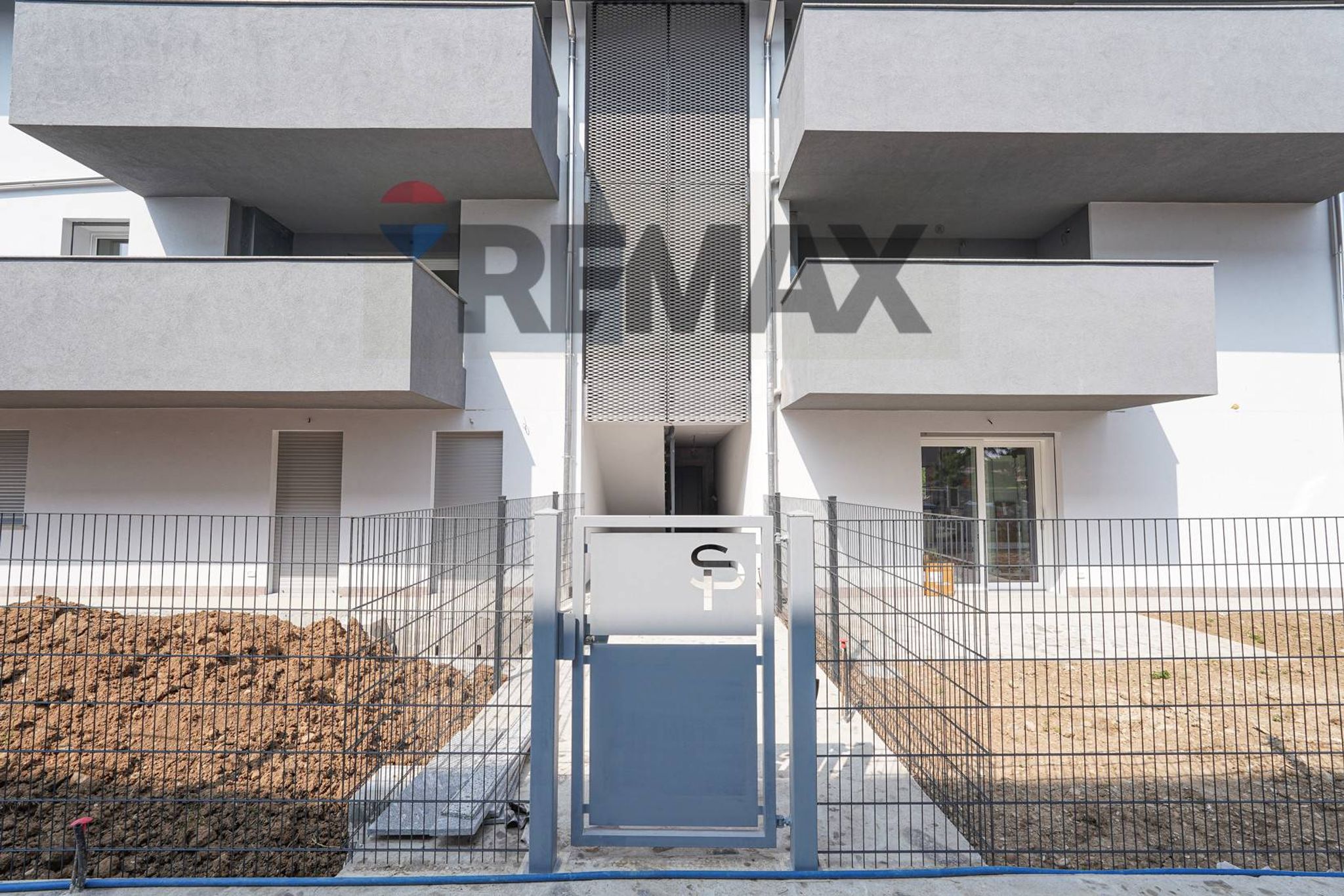Edificio all'aperto