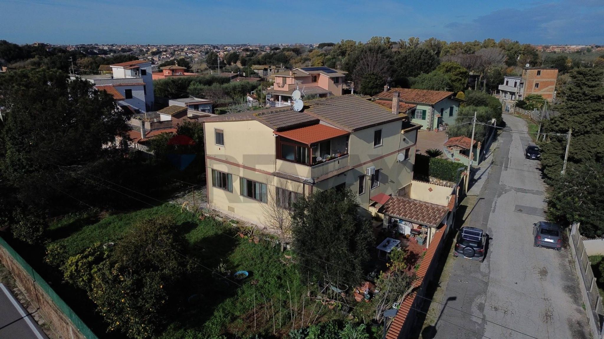 Property in Aprilia