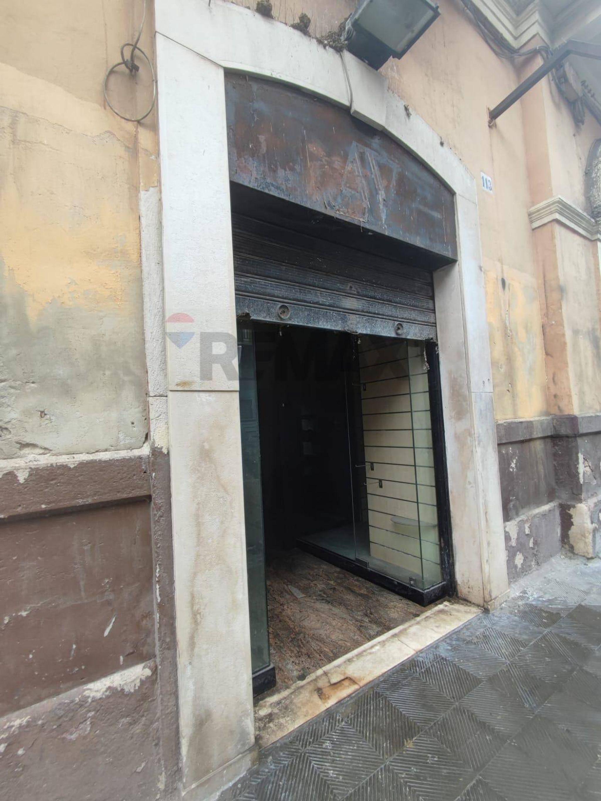 Edificio all'aperto