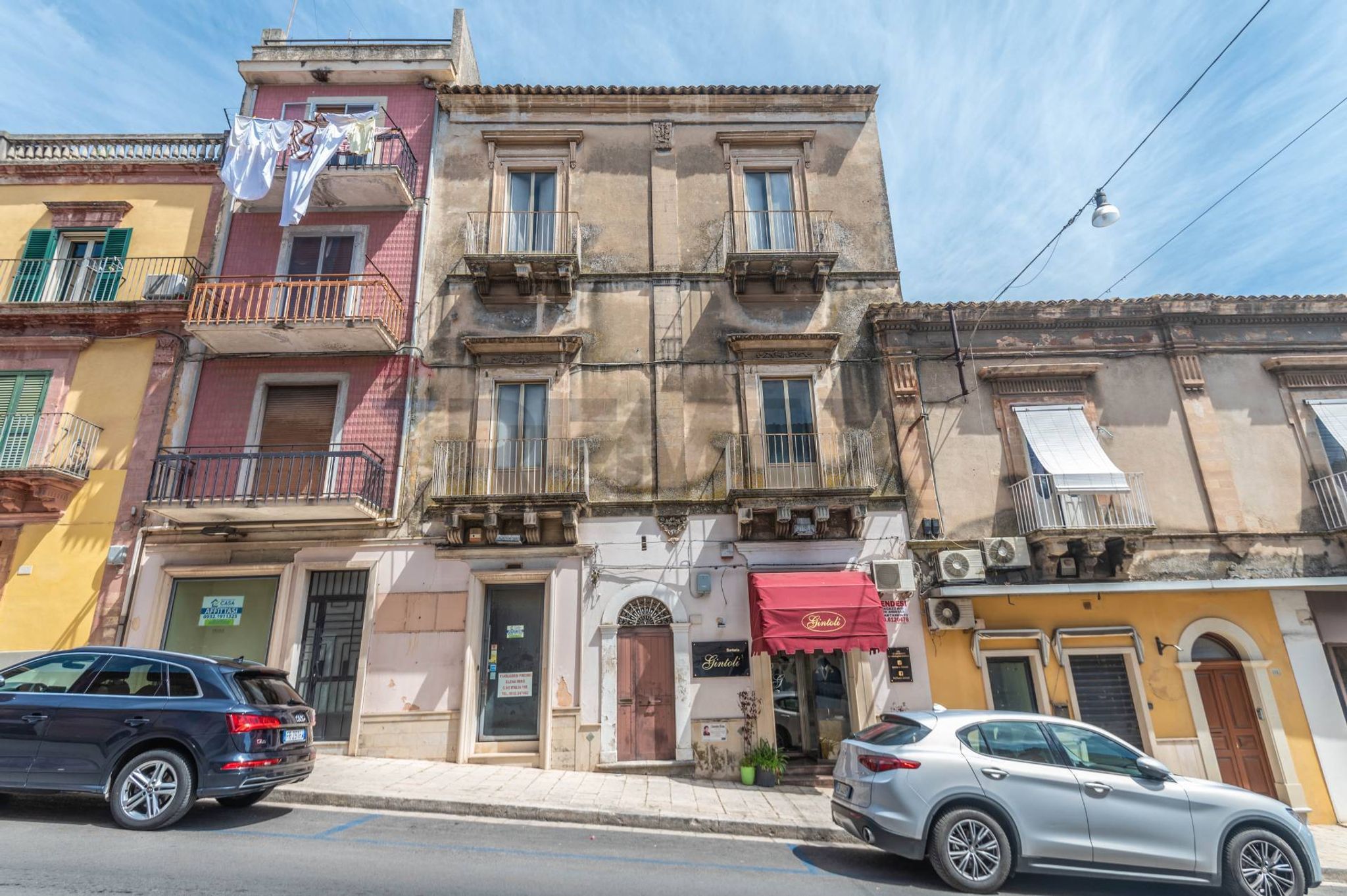 Edificio all'aperto