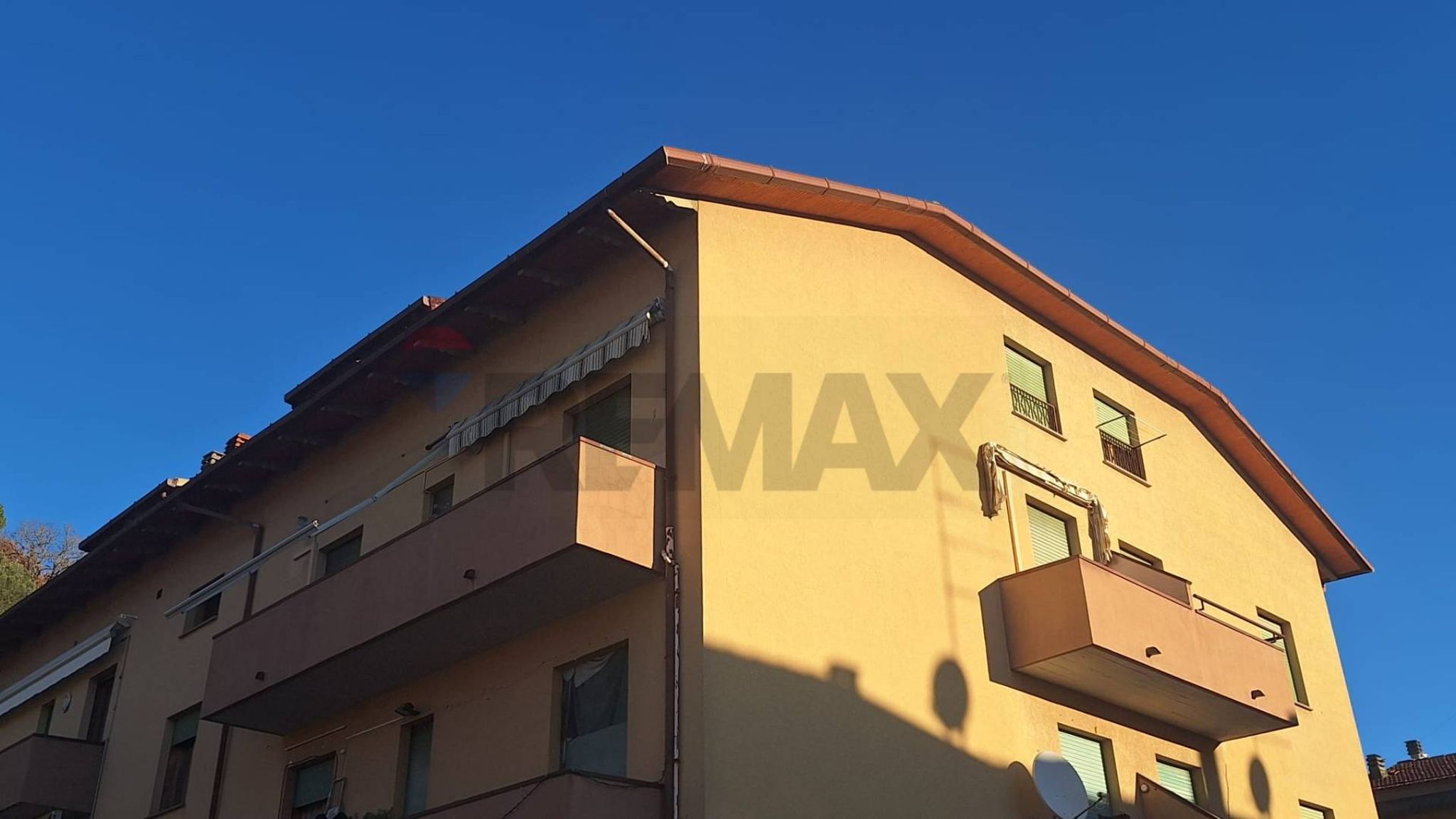 Edificio all'aperto