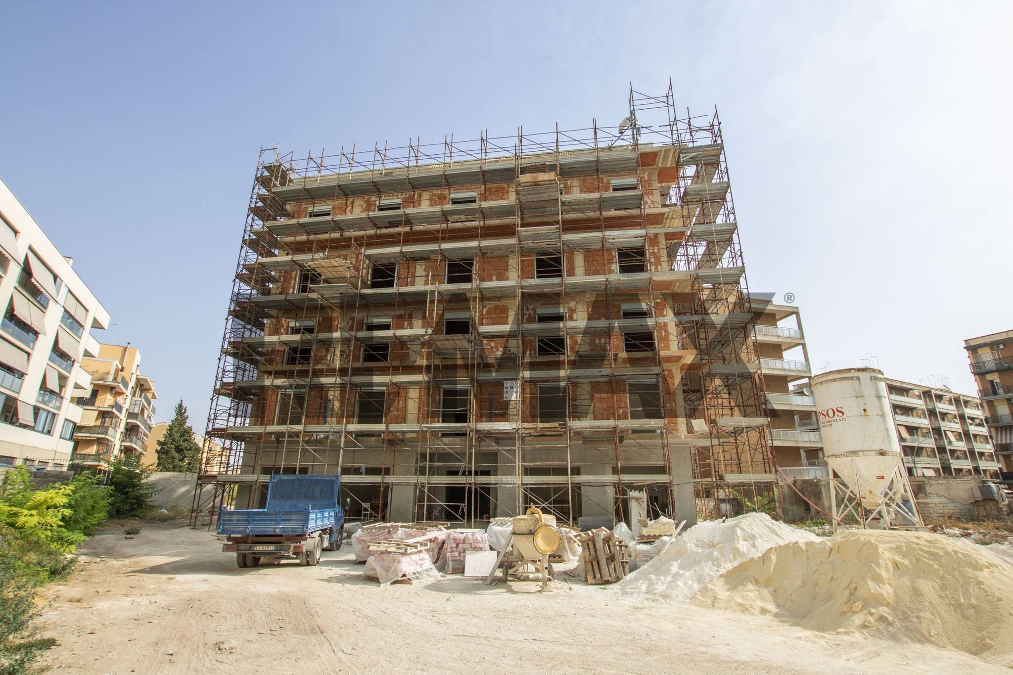 Edificio all'aperto