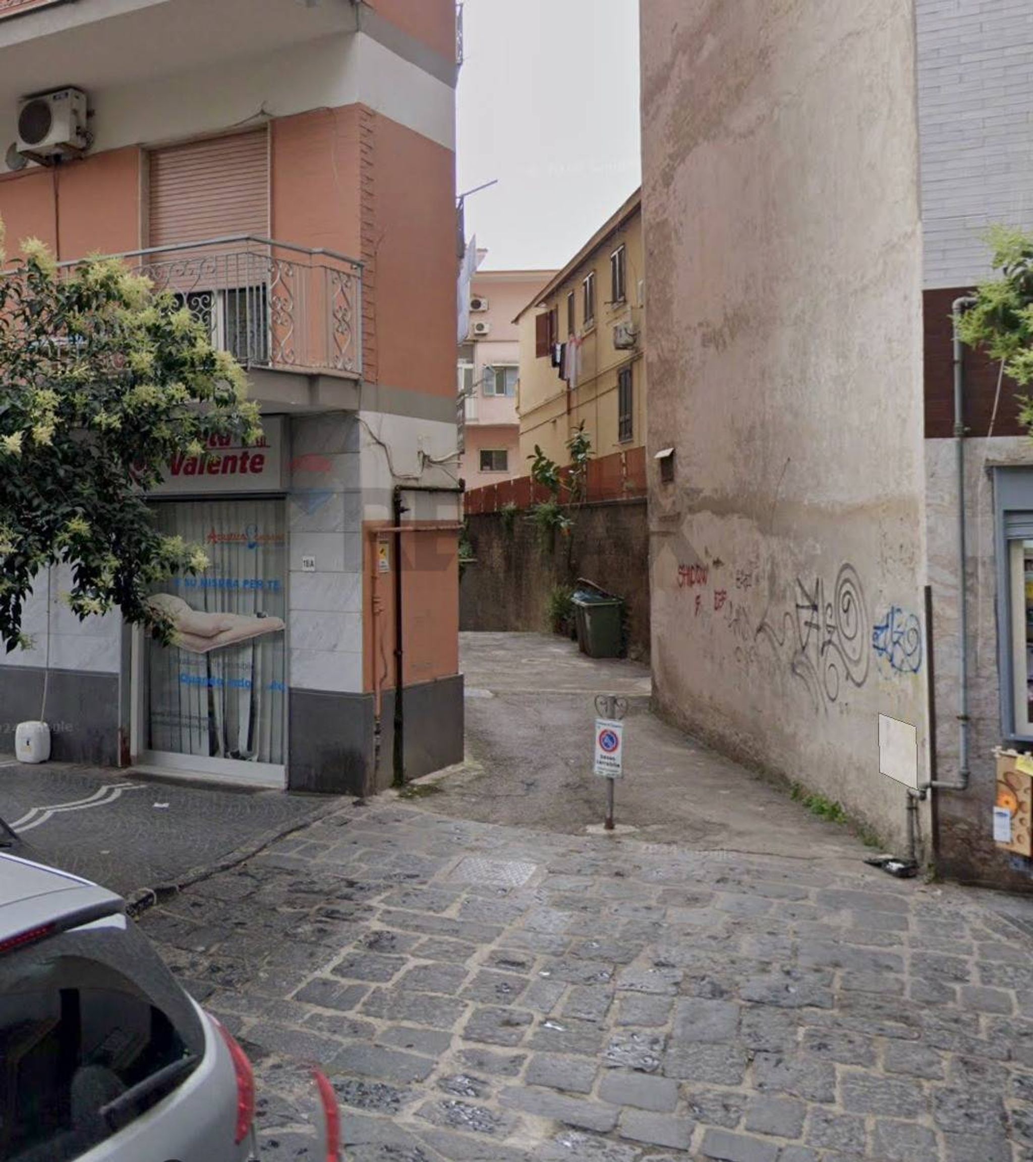 Edificio all'aperto