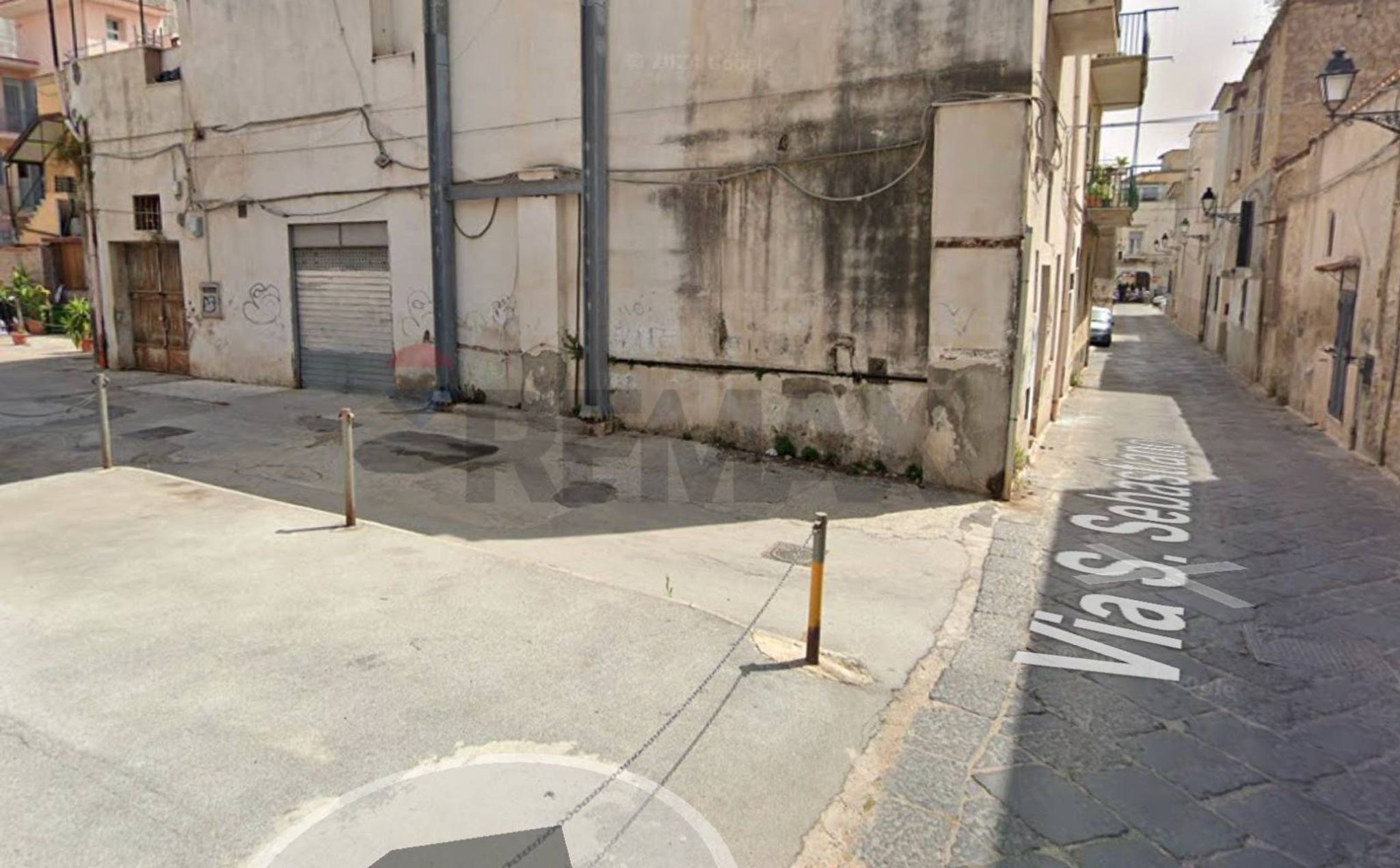 Edificio all'aperto