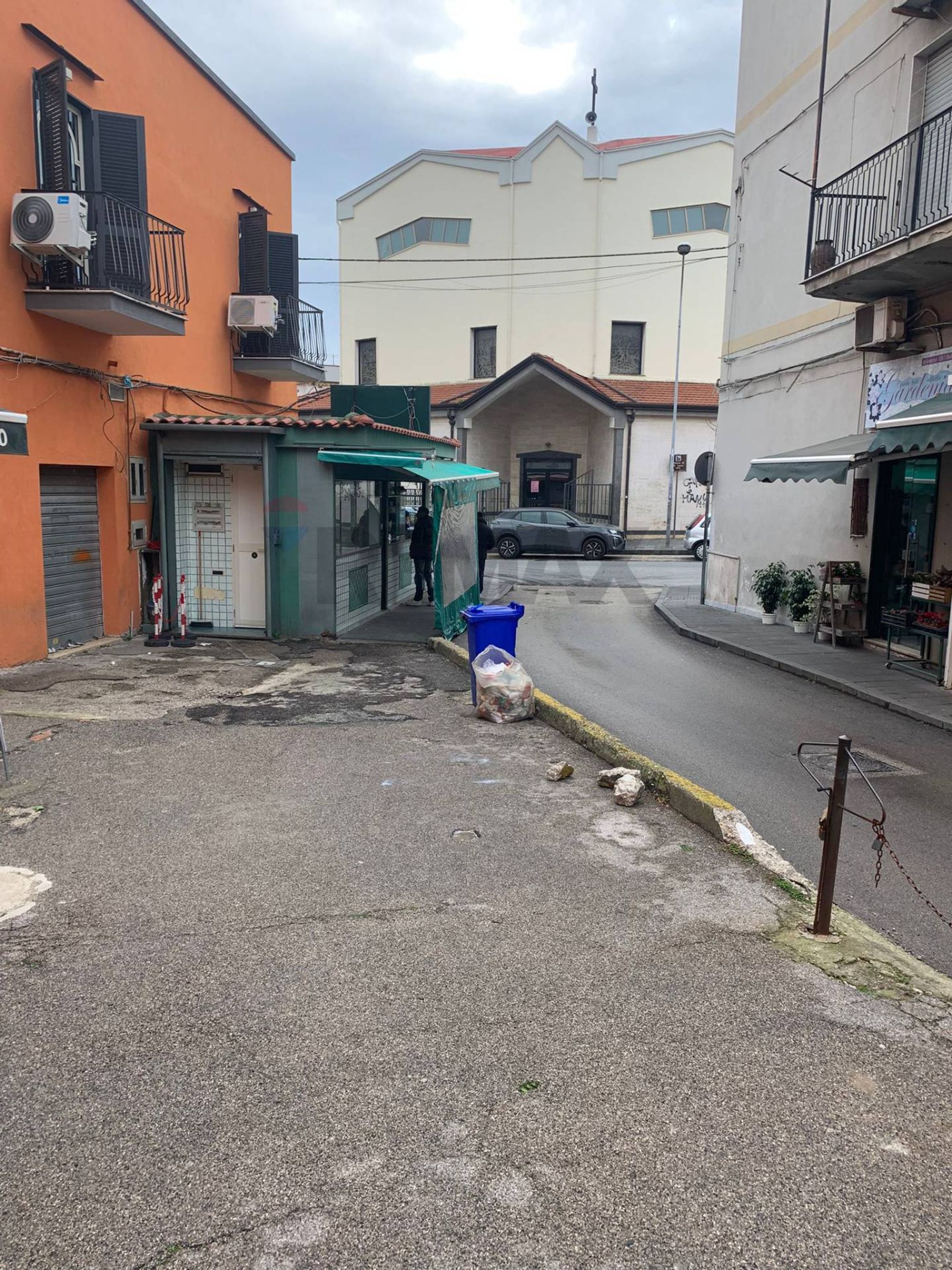 Edificio all'aperto
