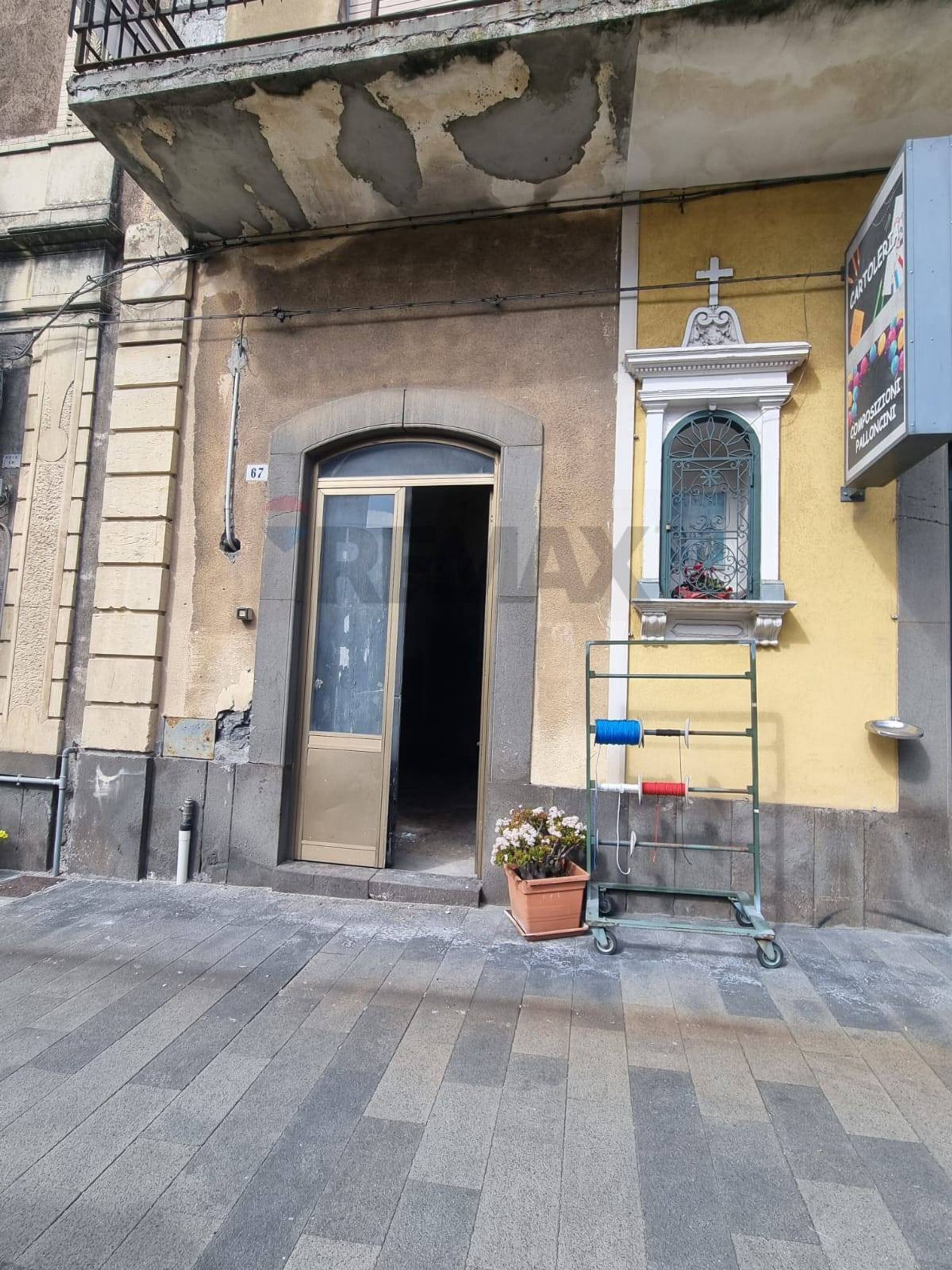 Edificio all'aperto