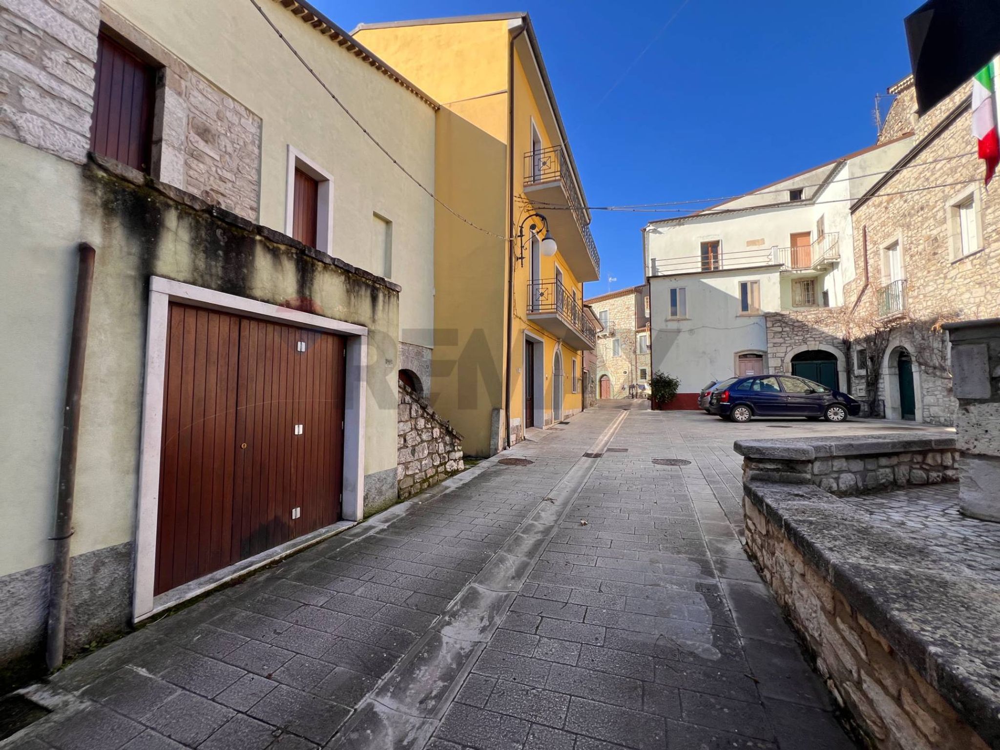 Edificio all'aperto
