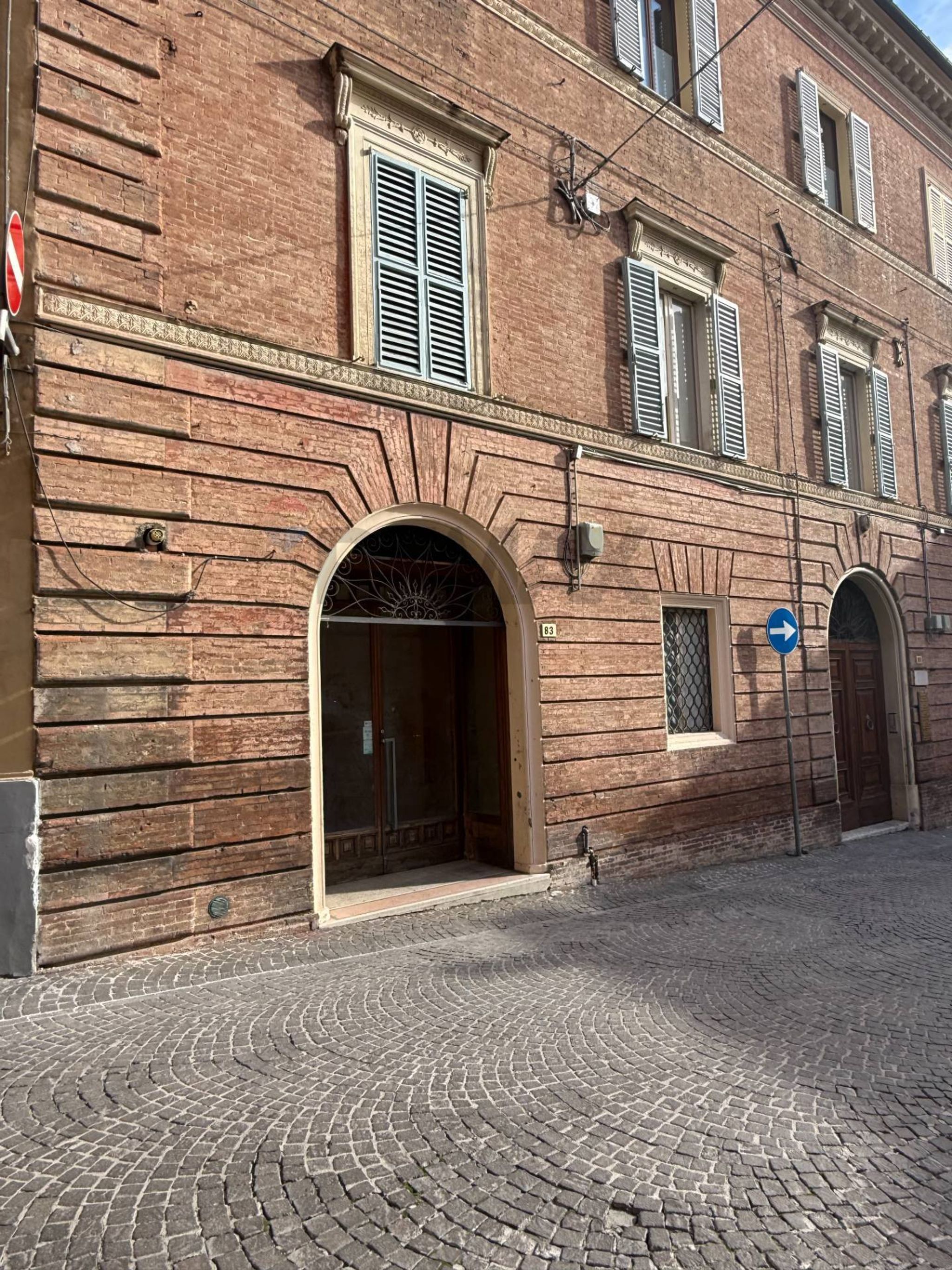 Edificio all'aperto