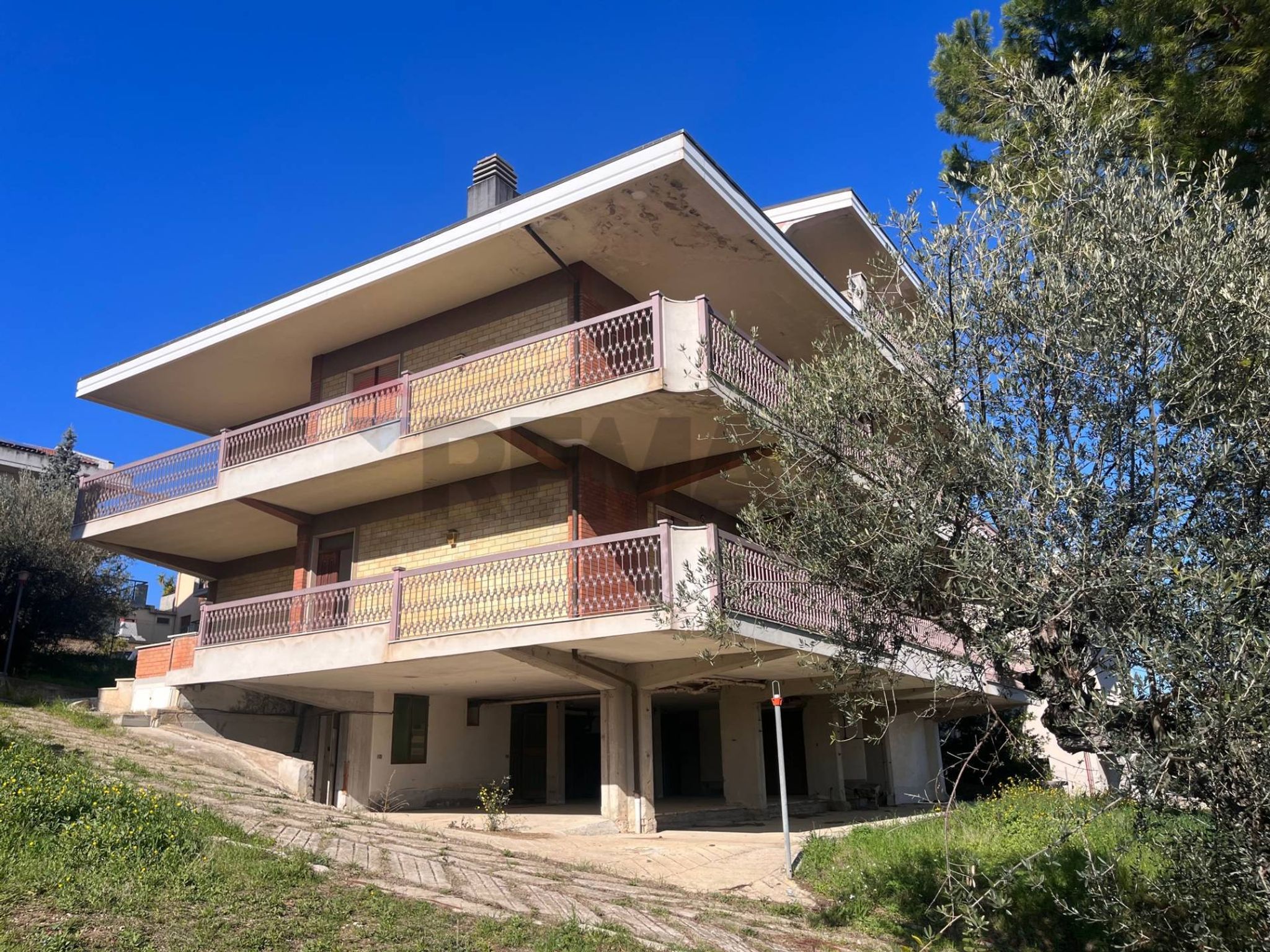 Edificio all'aperto