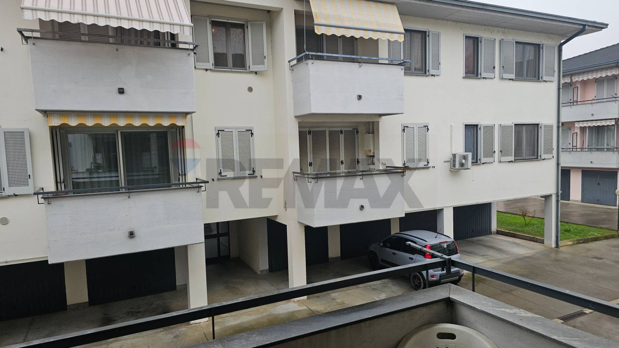 Edificio all'aperto