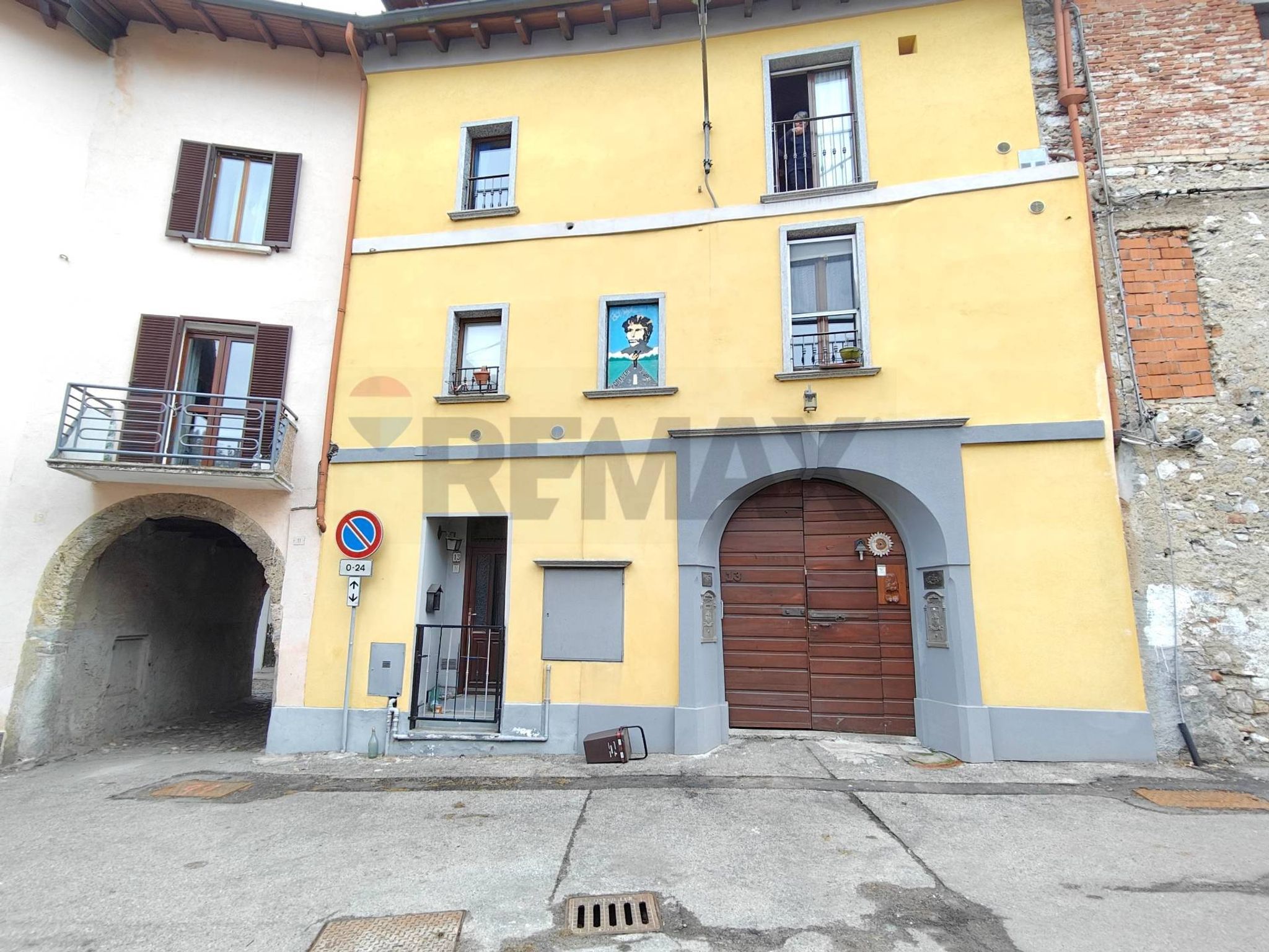Edificio all'aperto