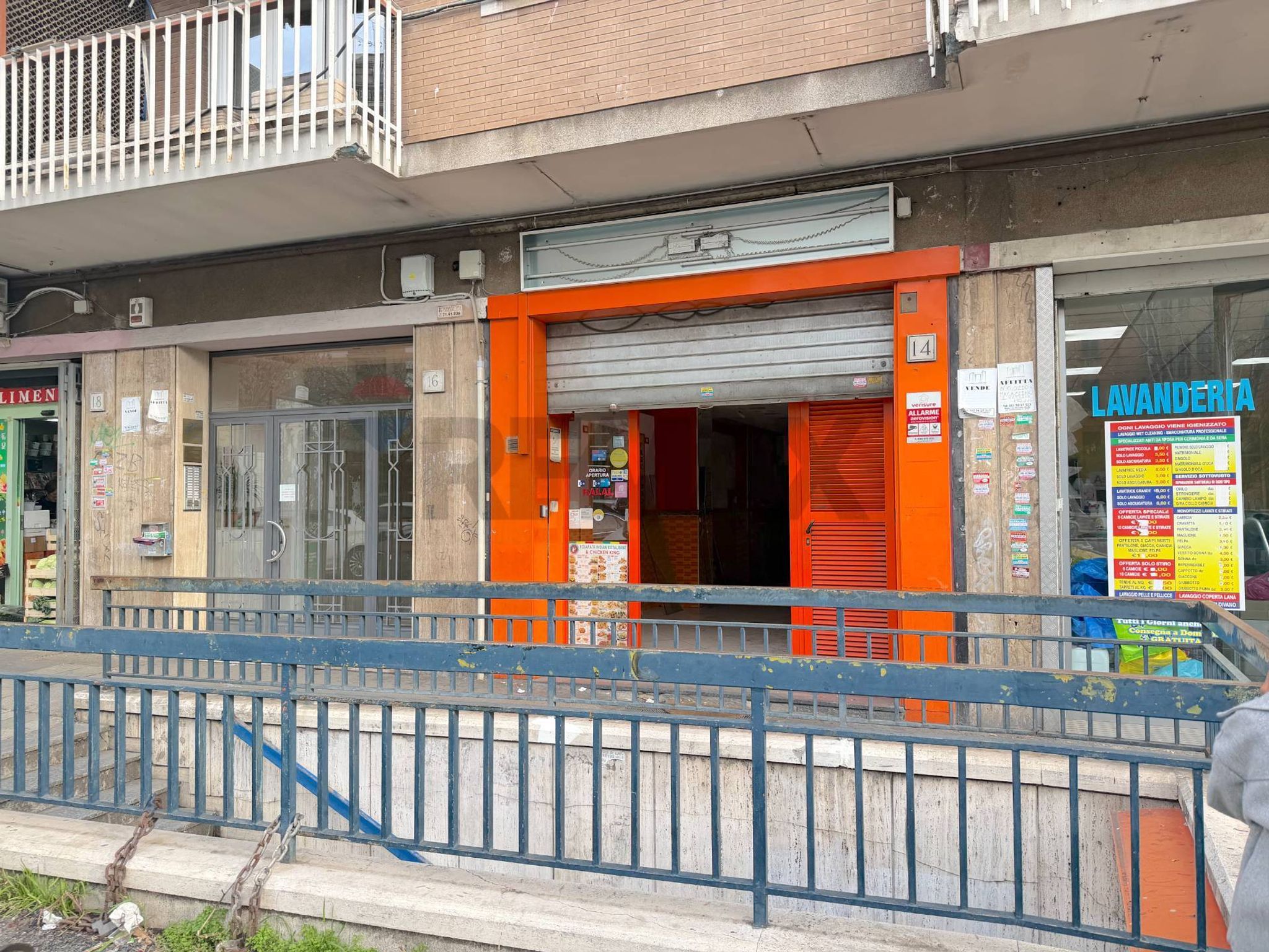 Edificio all'aperto