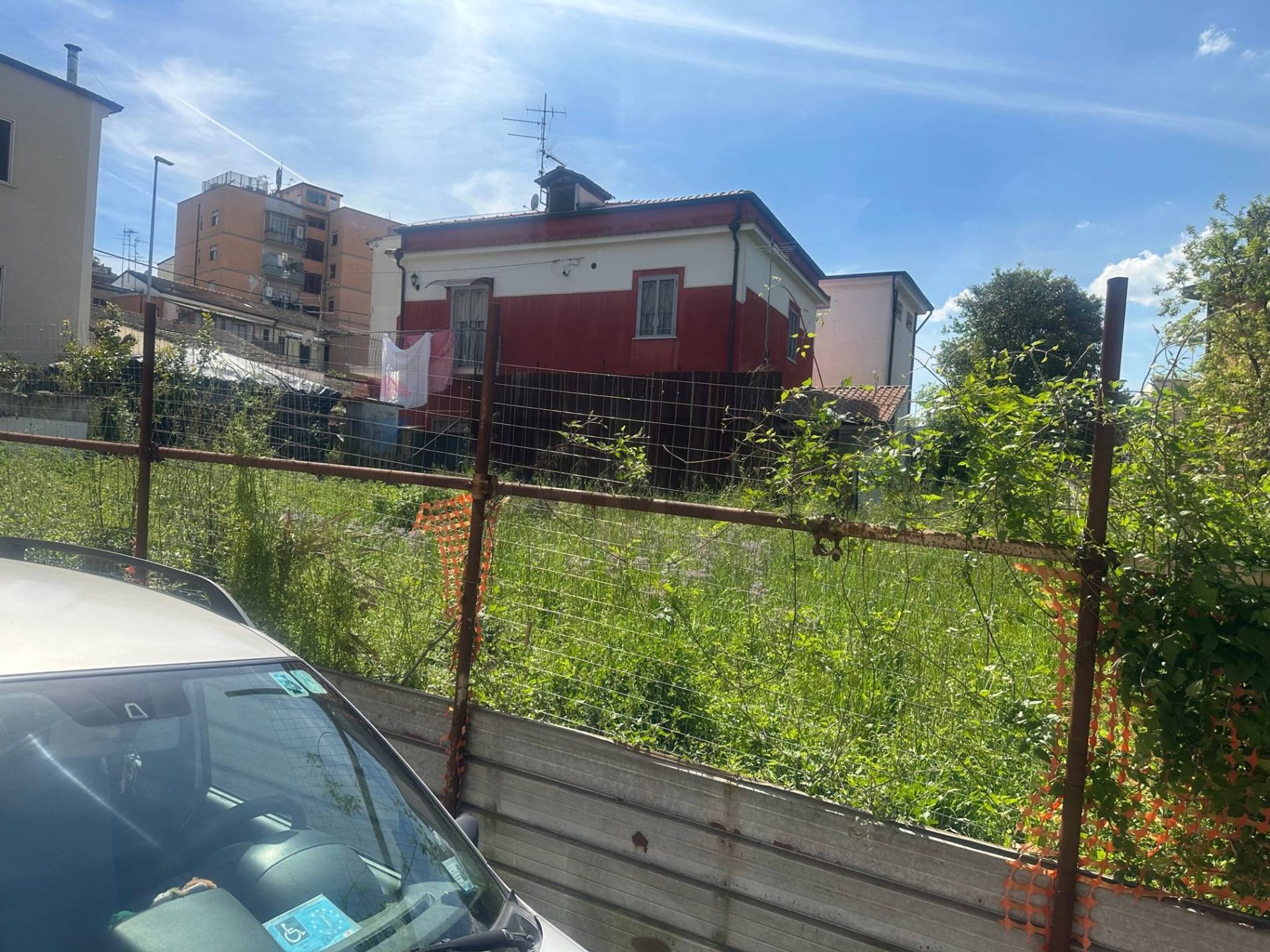 Edificio all'aperto