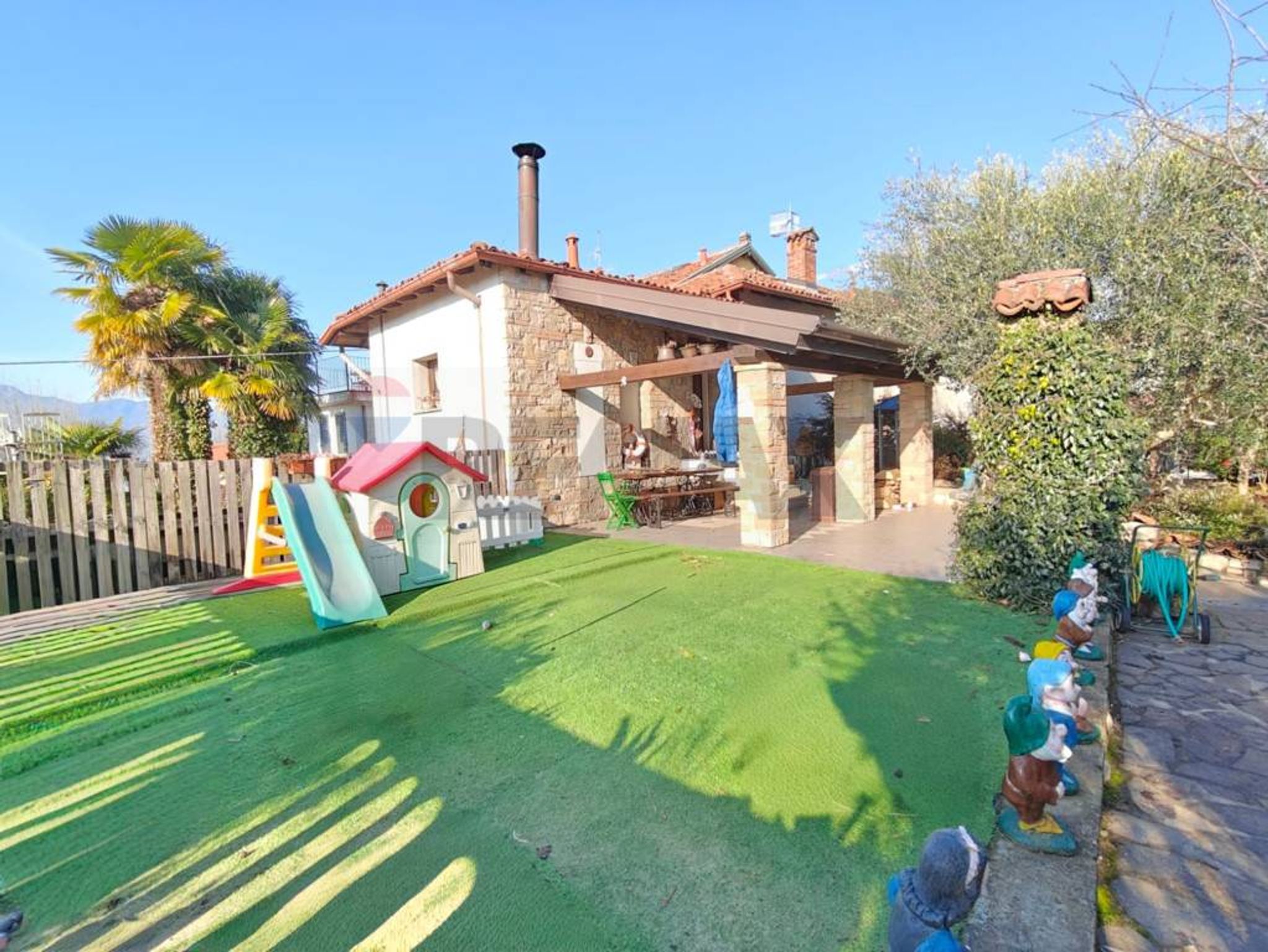 Casa all'aperto