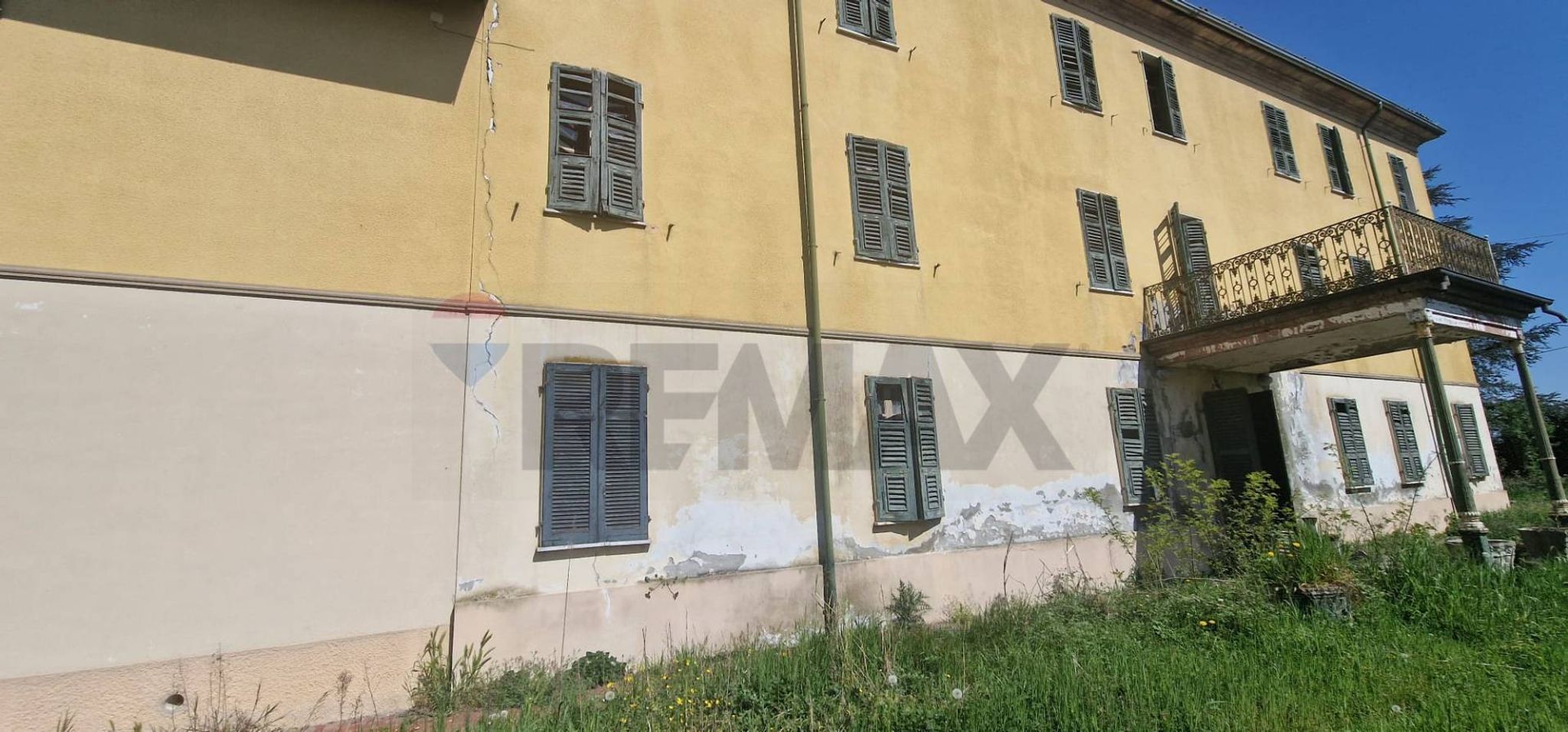 Edificio all'aperto