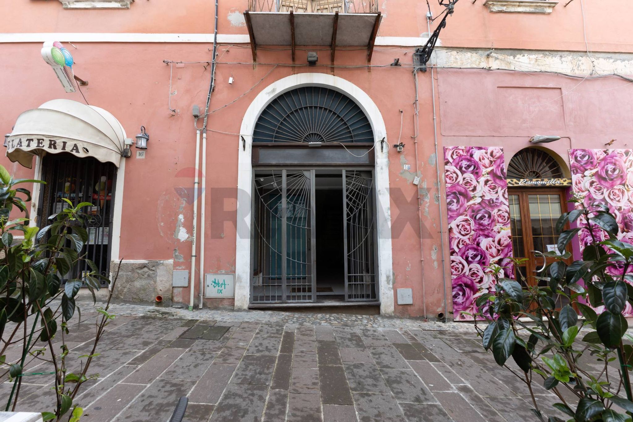 Edificio all'aperto