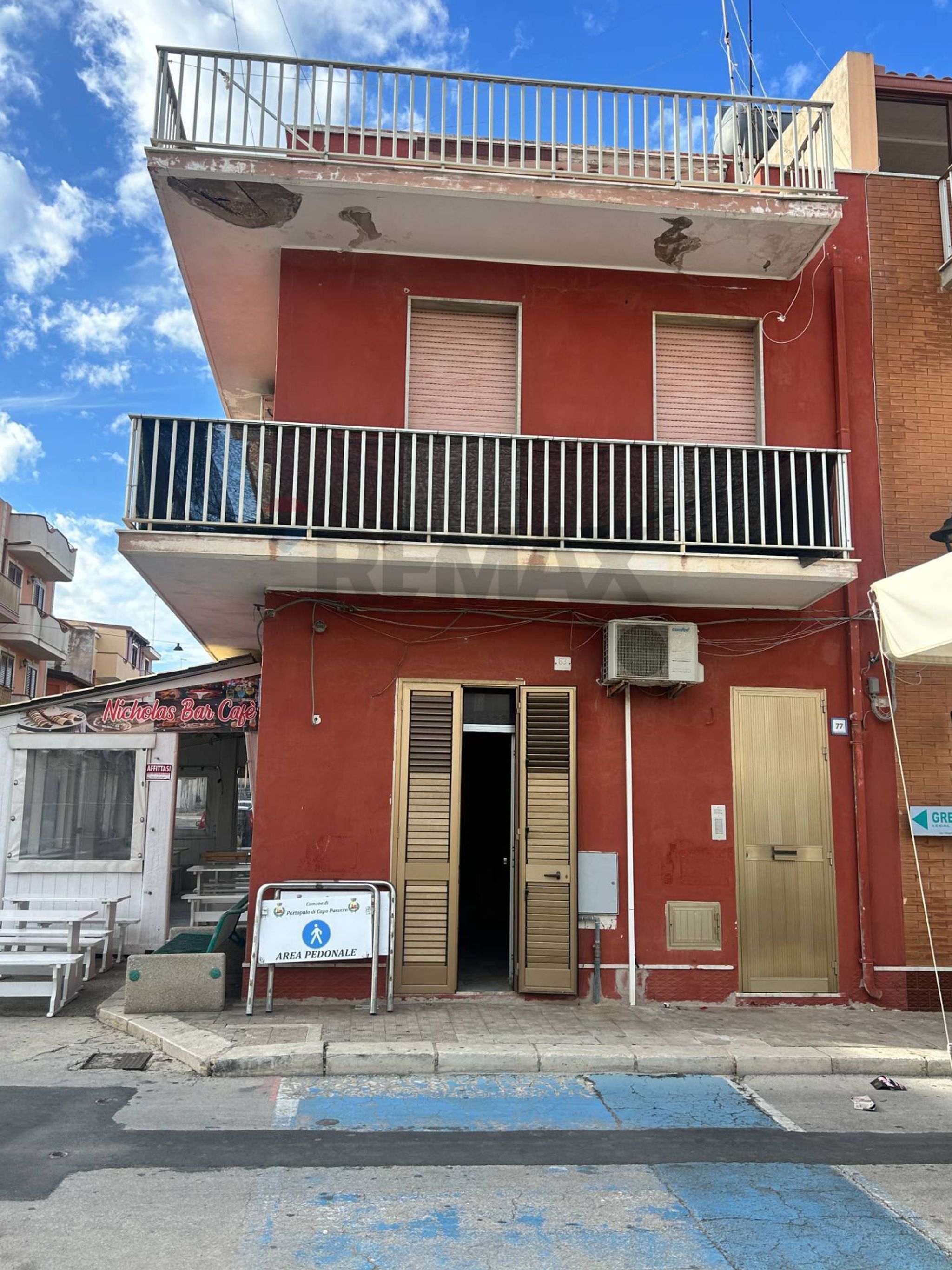 Casa all'aperto